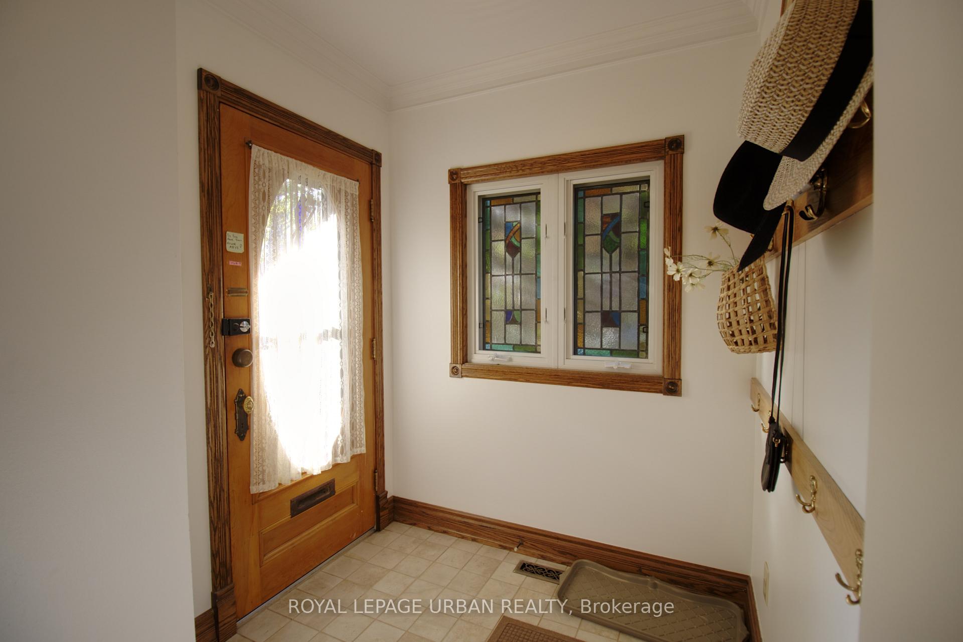 Photo 5 of 5 Grandview Avenue, Toronto, North Riverdale — HOMEH