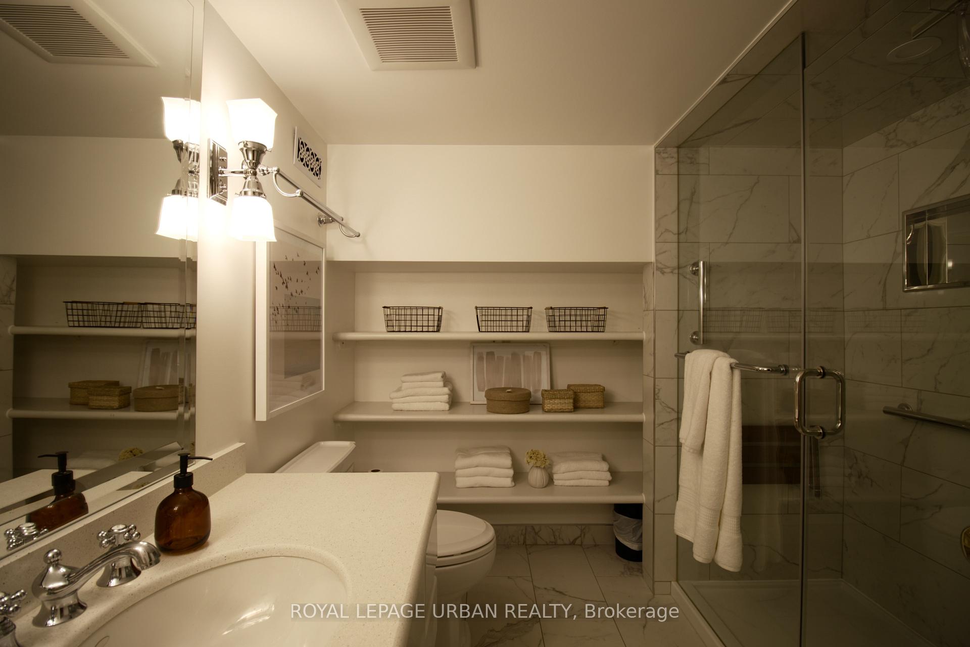 Photo 37 of 5 Grandview Avenue, Toronto, North Riverdale — HOMEH