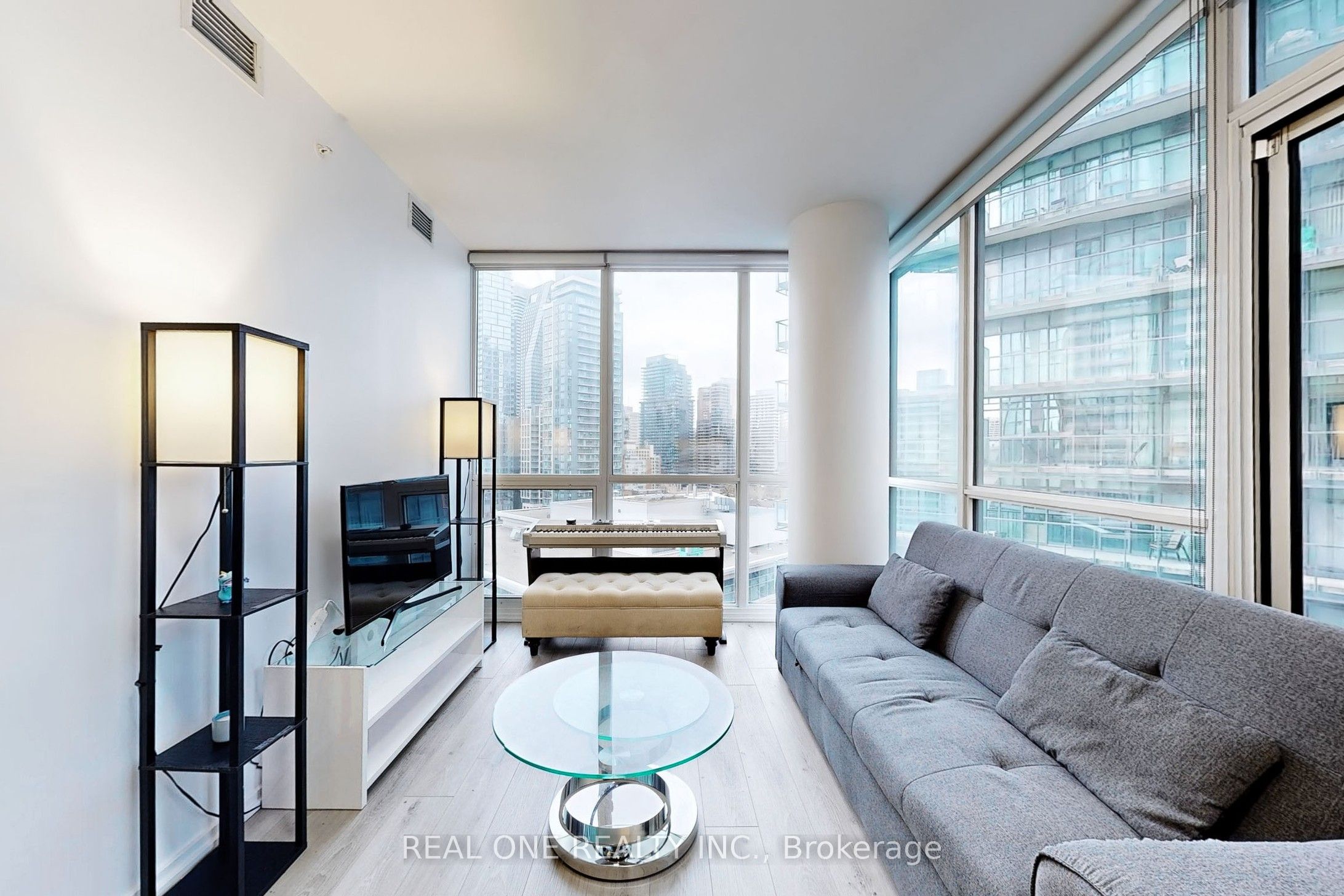 Photo 47 of Unit 1602, 45 Charles Street E, Toronto, Church-Yonge Corridor — HOMEH