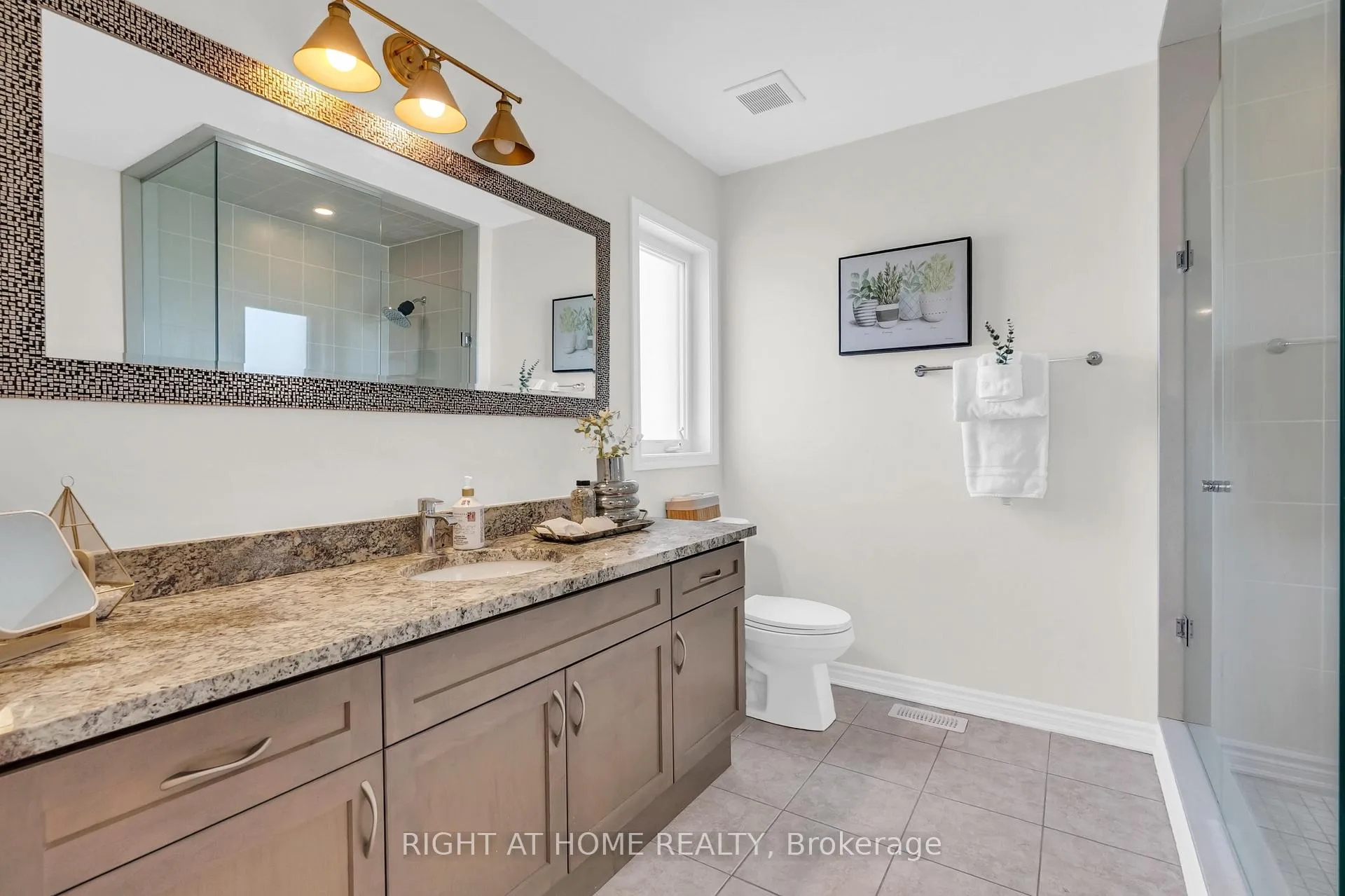 Photo 23 of 1139 Farmstead Drive, Milton, Ford — HOMEH