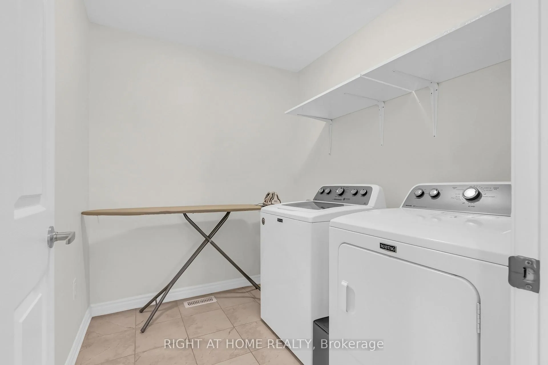 Photo 31 of 1139 Farmstead Drive, Milton, Ford — HOMEH