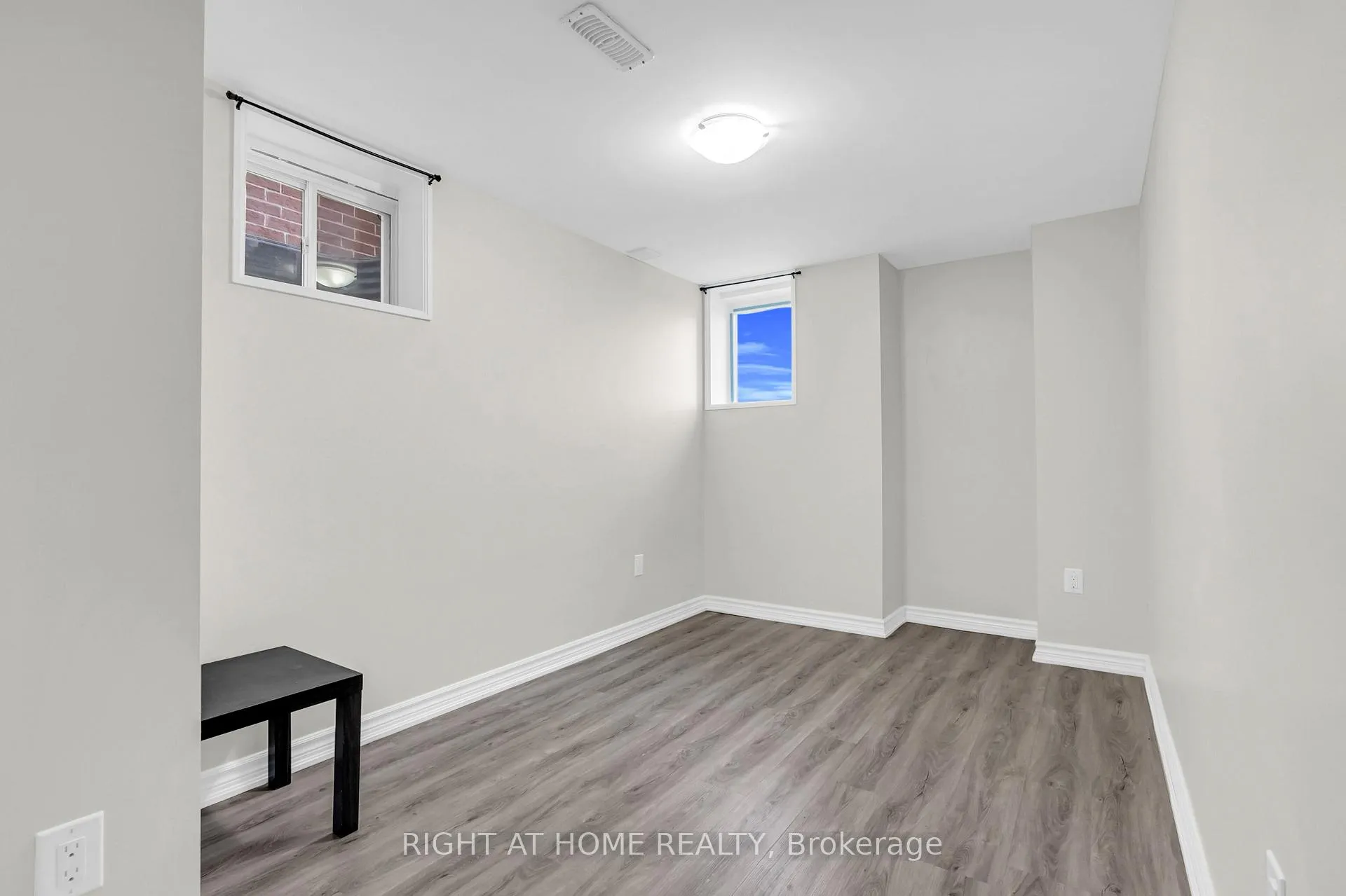 Photo 36 of 1139 Farmstead Drive, Milton, Ford — HOMEH