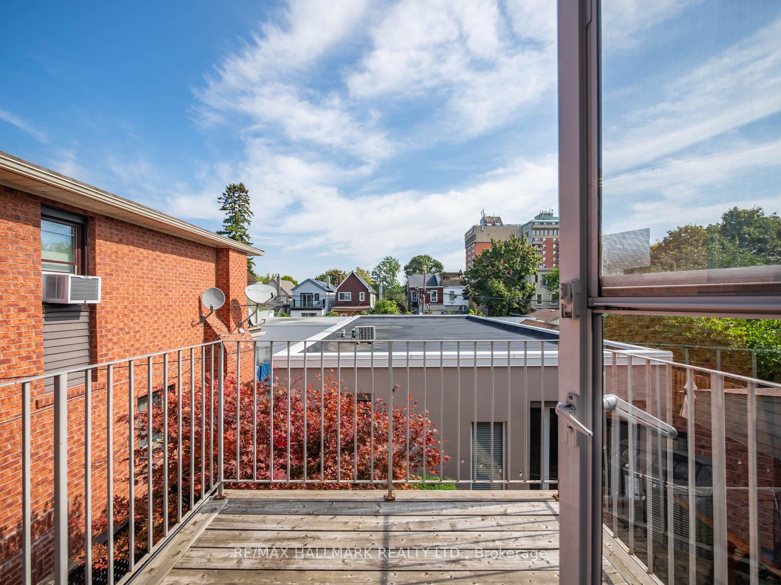 Photo 18 of 839 Carlaw Avenue, Toronto, Playter Estates-Danforth — HOMEH