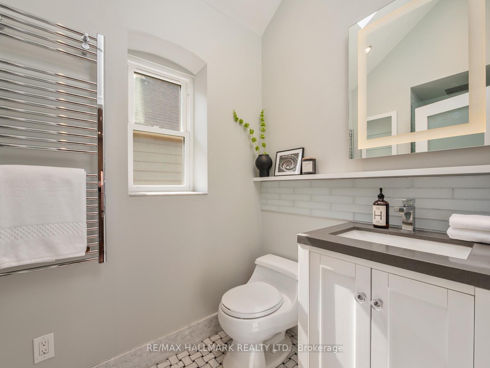 Photo 21 of 839 Carlaw Avenue, Toronto, Playter Estates-Danforth — HOMEH