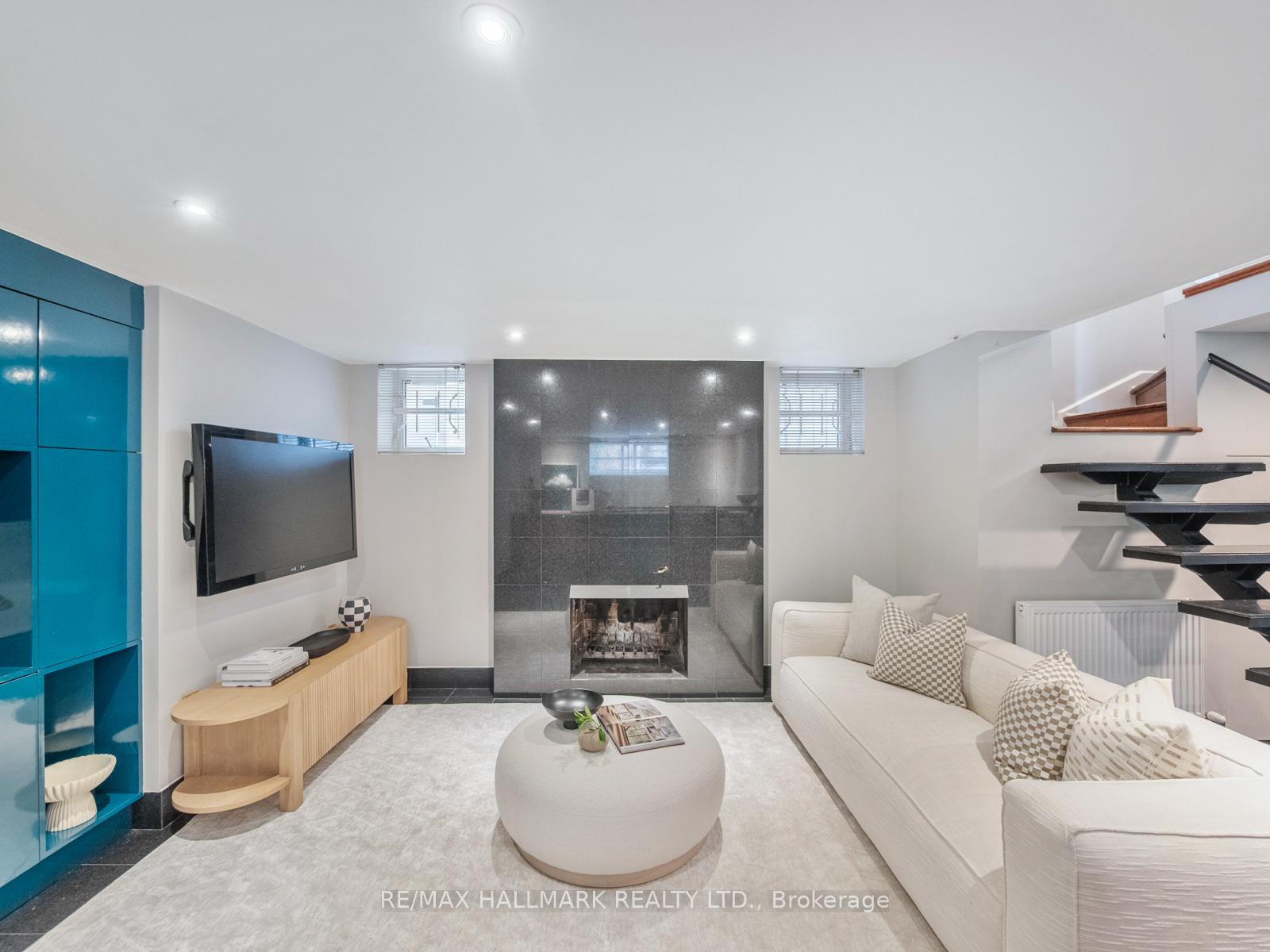 Photo 24 of 839 Carlaw Avenue, Toronto, Playter Estates-Danforth — HOMEH