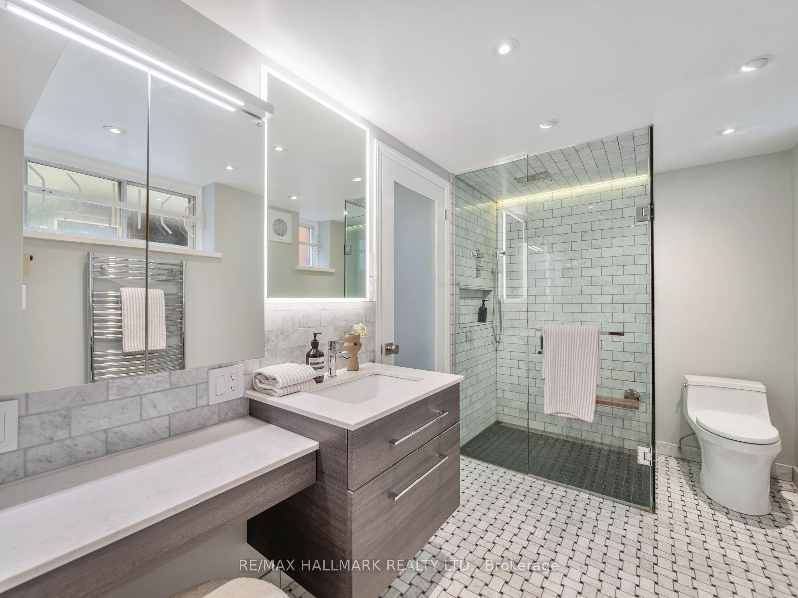 Photo 28 of 839 Carlaw Avenue, Toronto, Playter Estates-Danforth — HOMEH