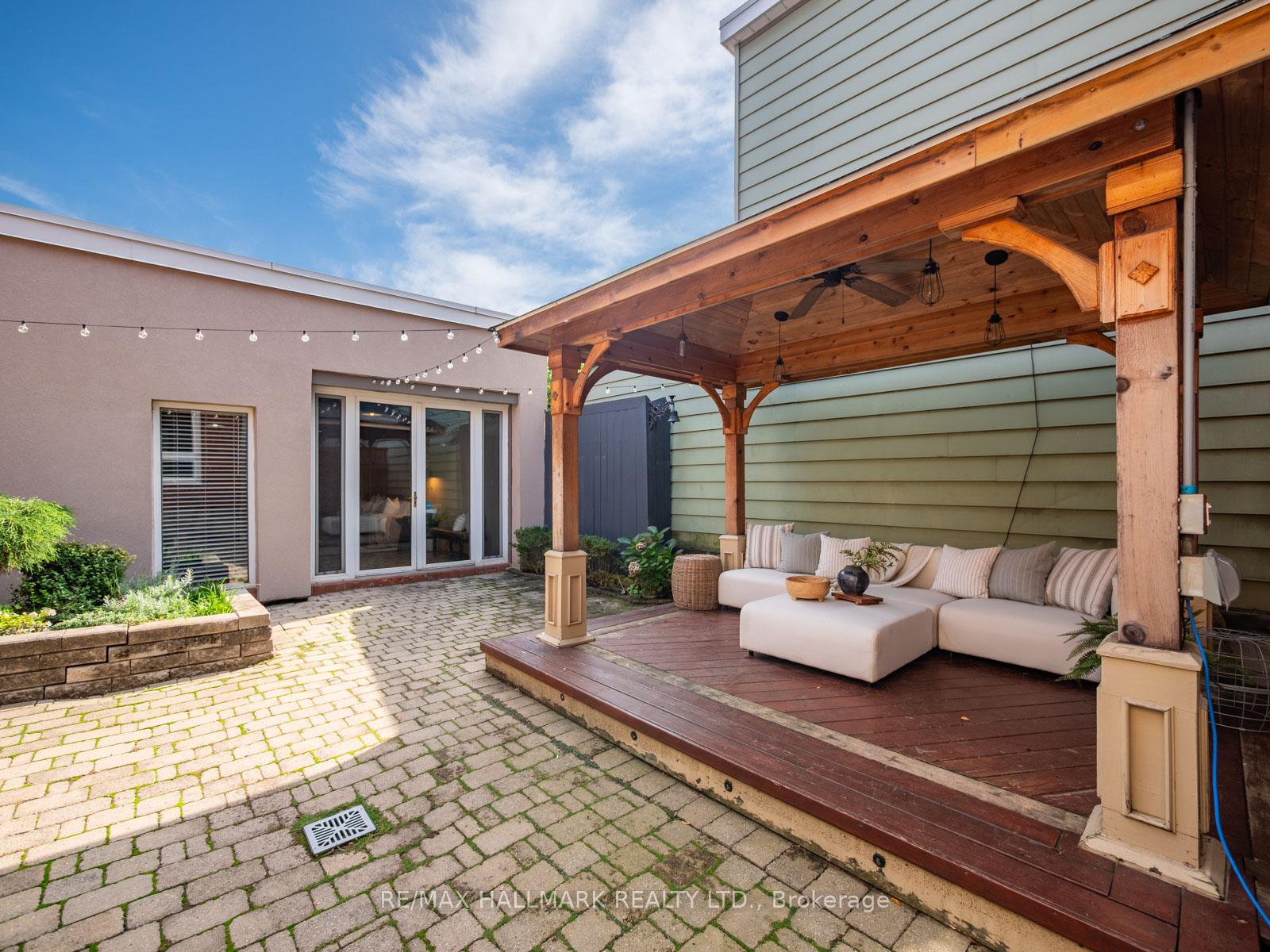 Photo 33 of 839 Carlaw Avenue, Toronto, Playter Estates-Danforth — HOMEH