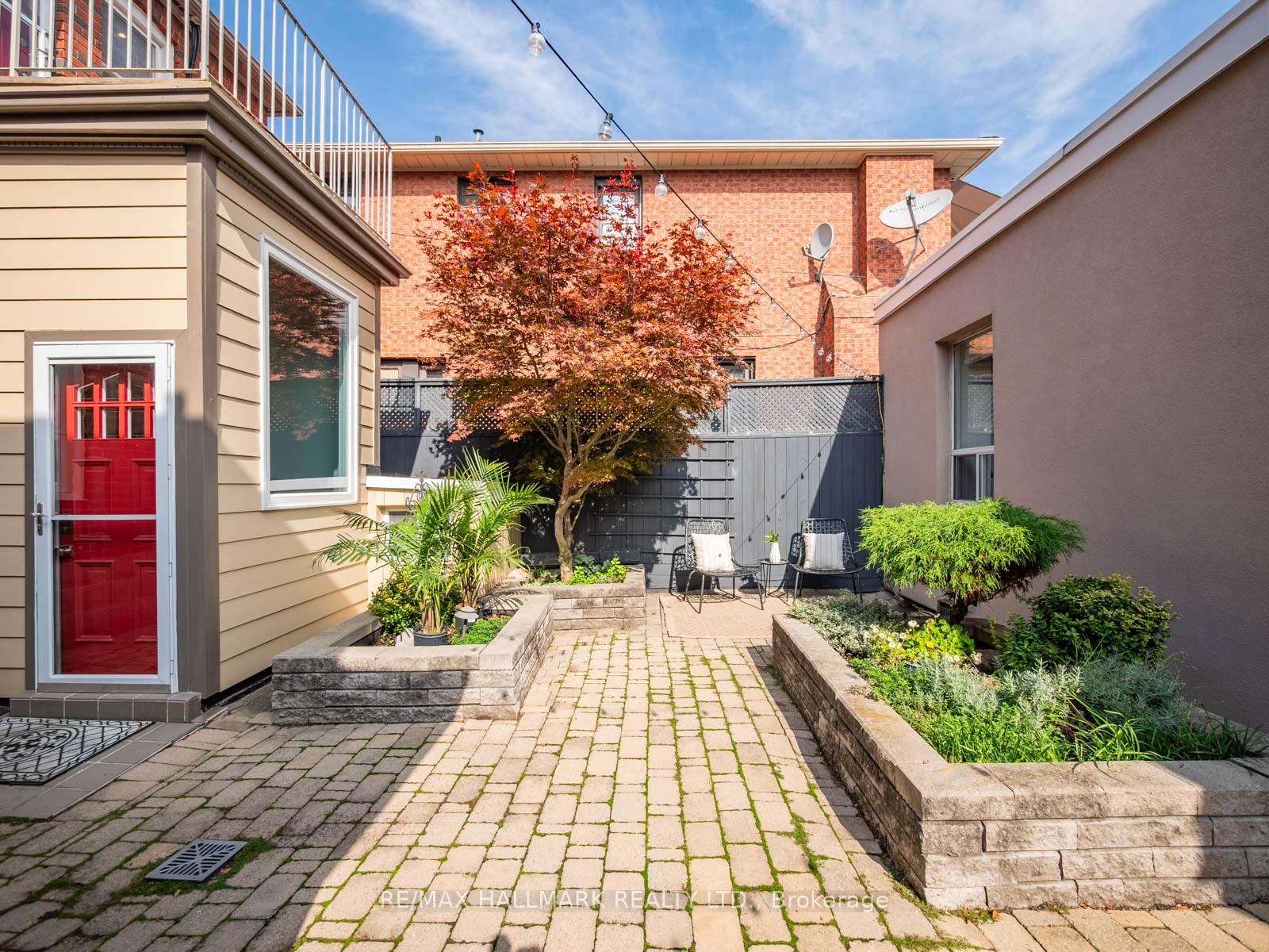 Photo 34 of 839 Carlaw Avenue, Toronto, Playter Estates-Danforth — HOMEH