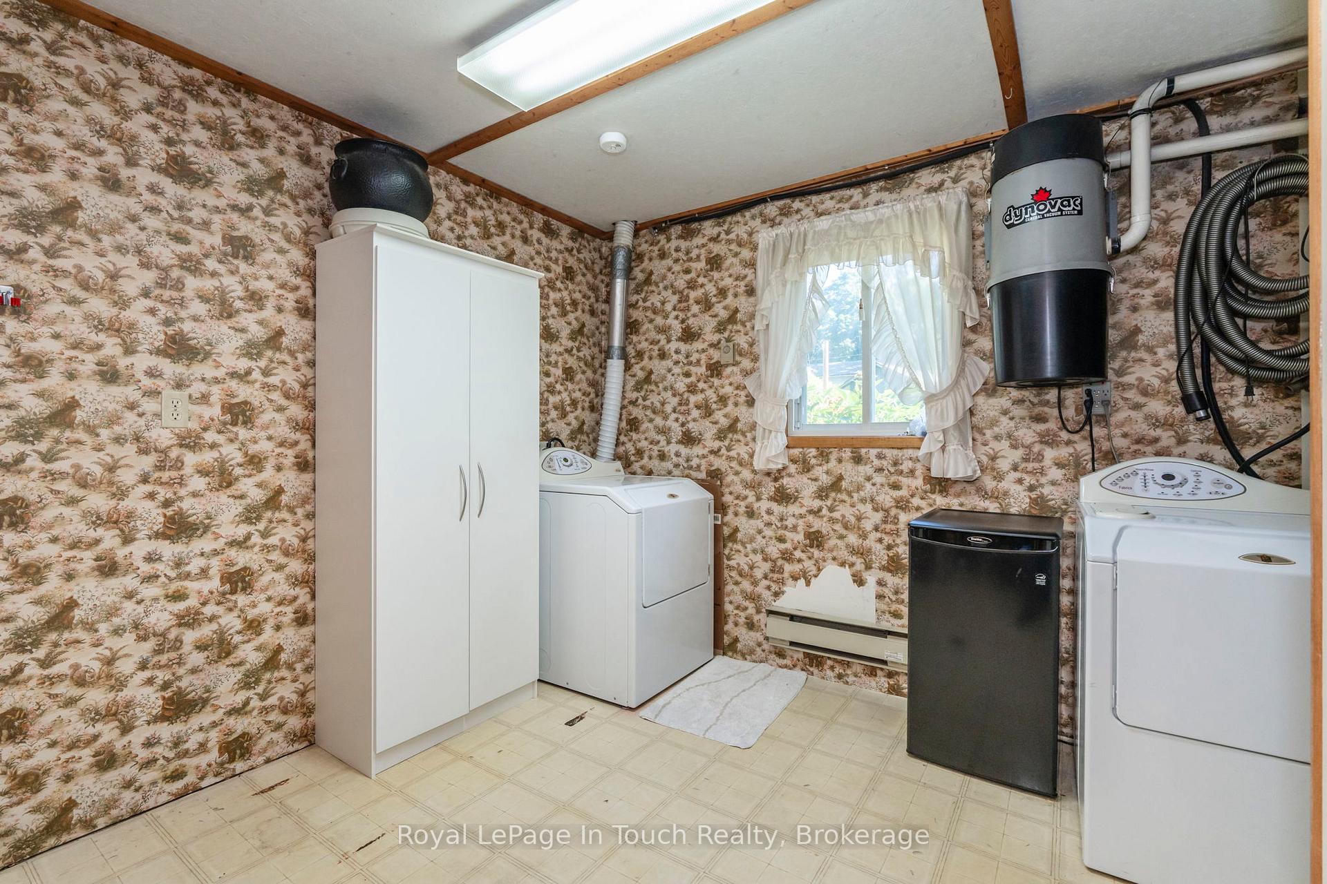 Photo 9 of 18 Sarna Drive, Tiny, Rural Tiny — HOMEH