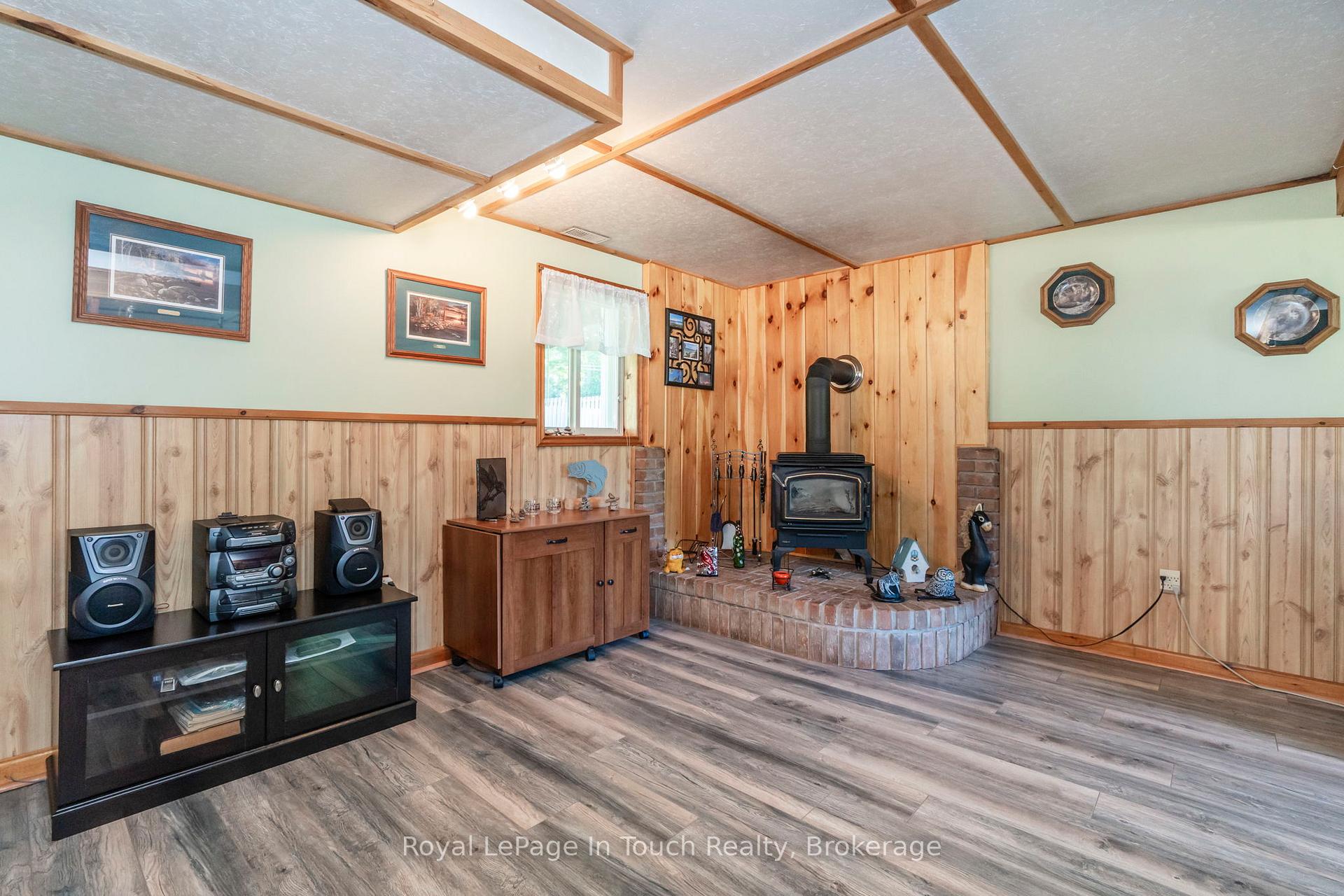 Photo 14 of 18 Sarna Drive, Tiny, Rural Tiny — HOMEH