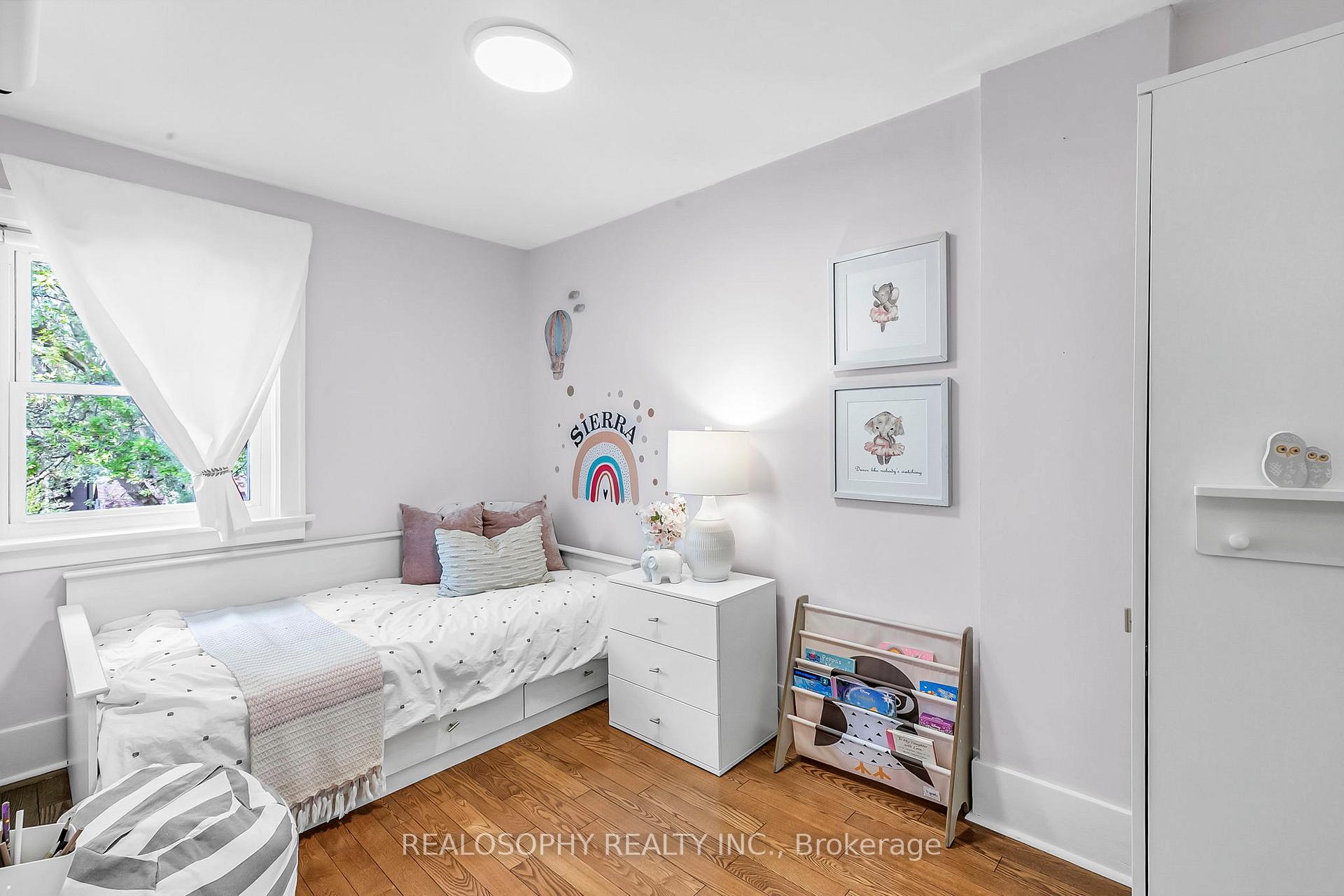 Photo 11 of 142 Atlas Avenue, Toronto, Humewood-Cedarvale — HOMEH
