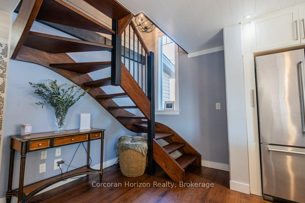 Photo 5 of 280 Robins Point Road, Tay, Victoria Harbour — HOMEH
