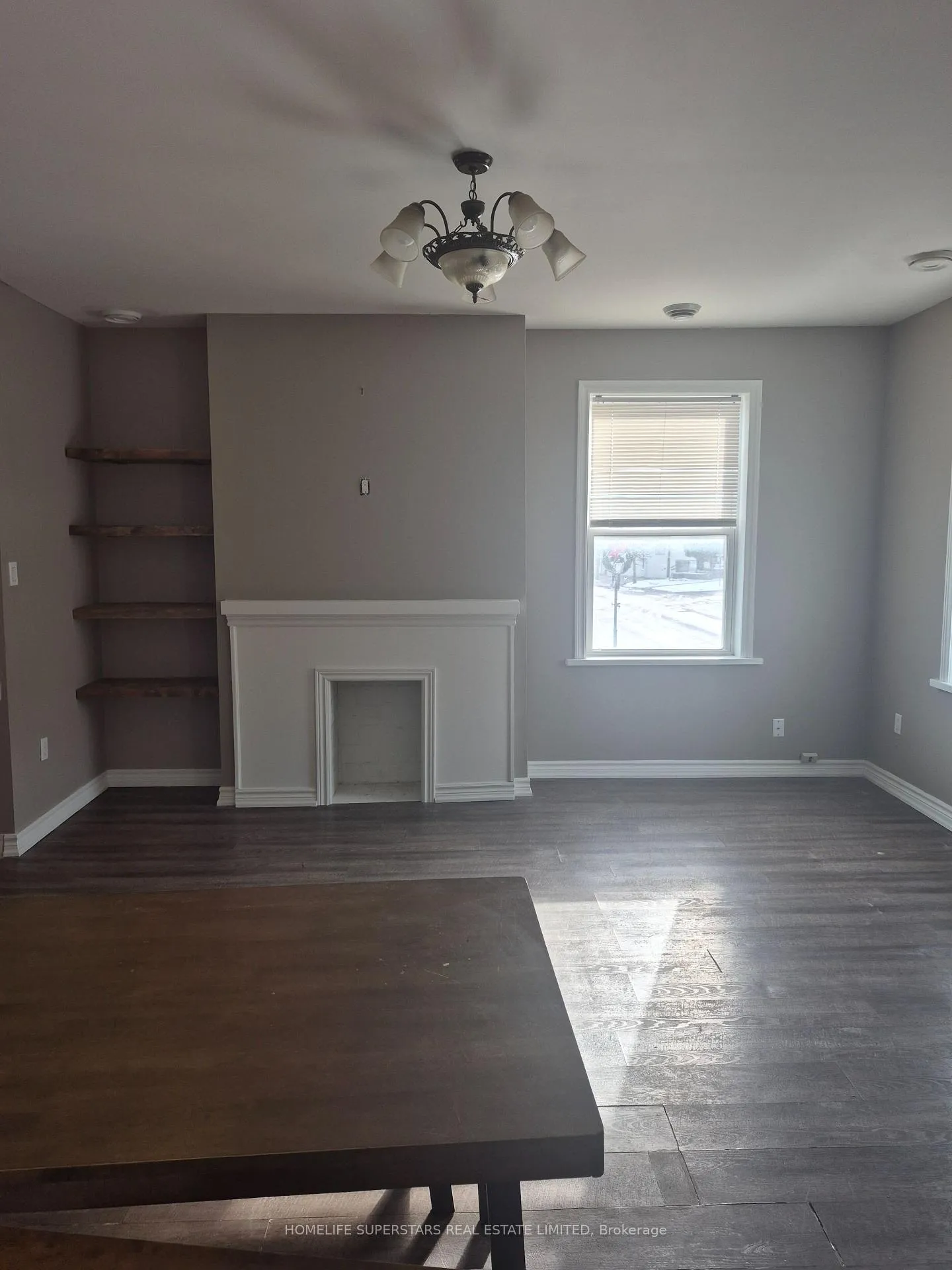 Photo 5 of 37 Main Street S, Newmarket, Central Newmarket — HOMEH