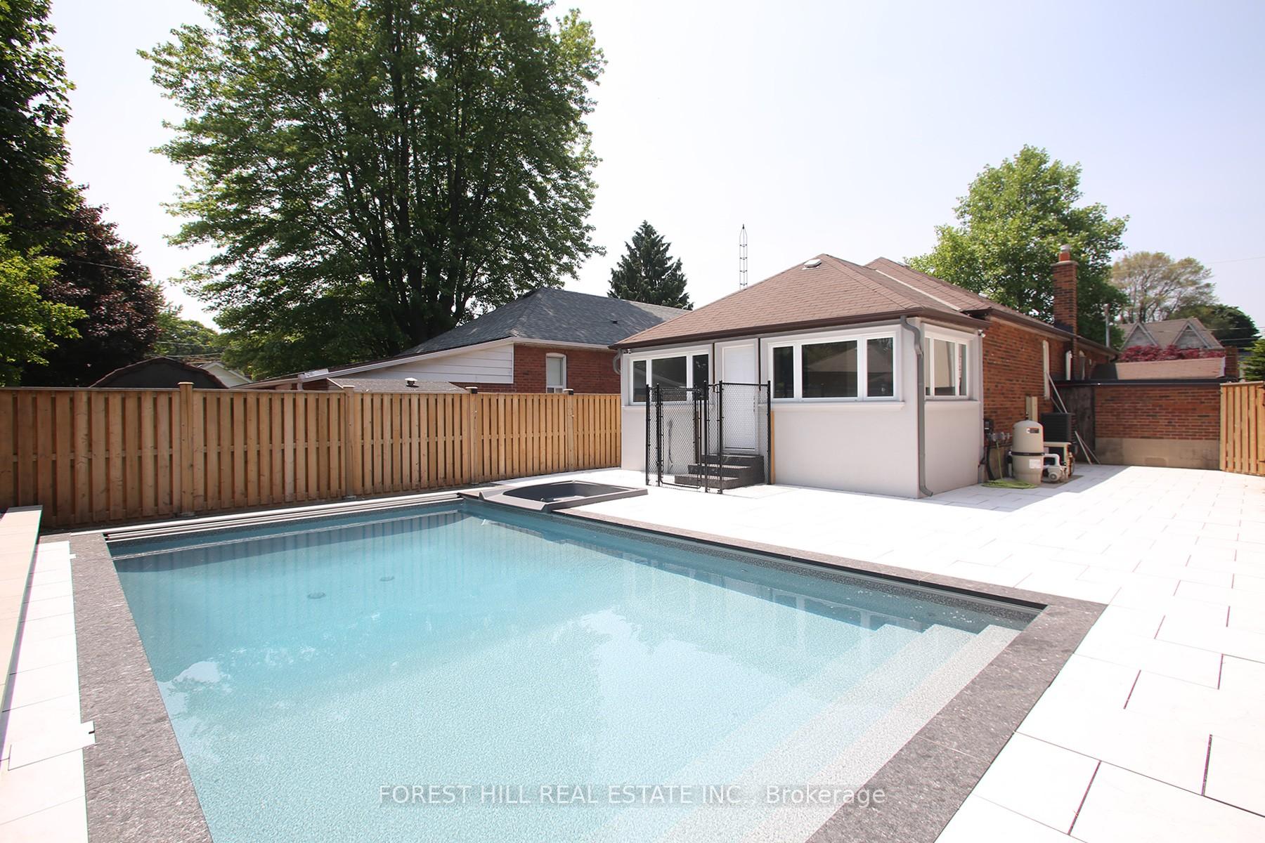 Photo 30 of 21 Presteign Avenue, Toronto, O'Connor-Parkview — HOMEH