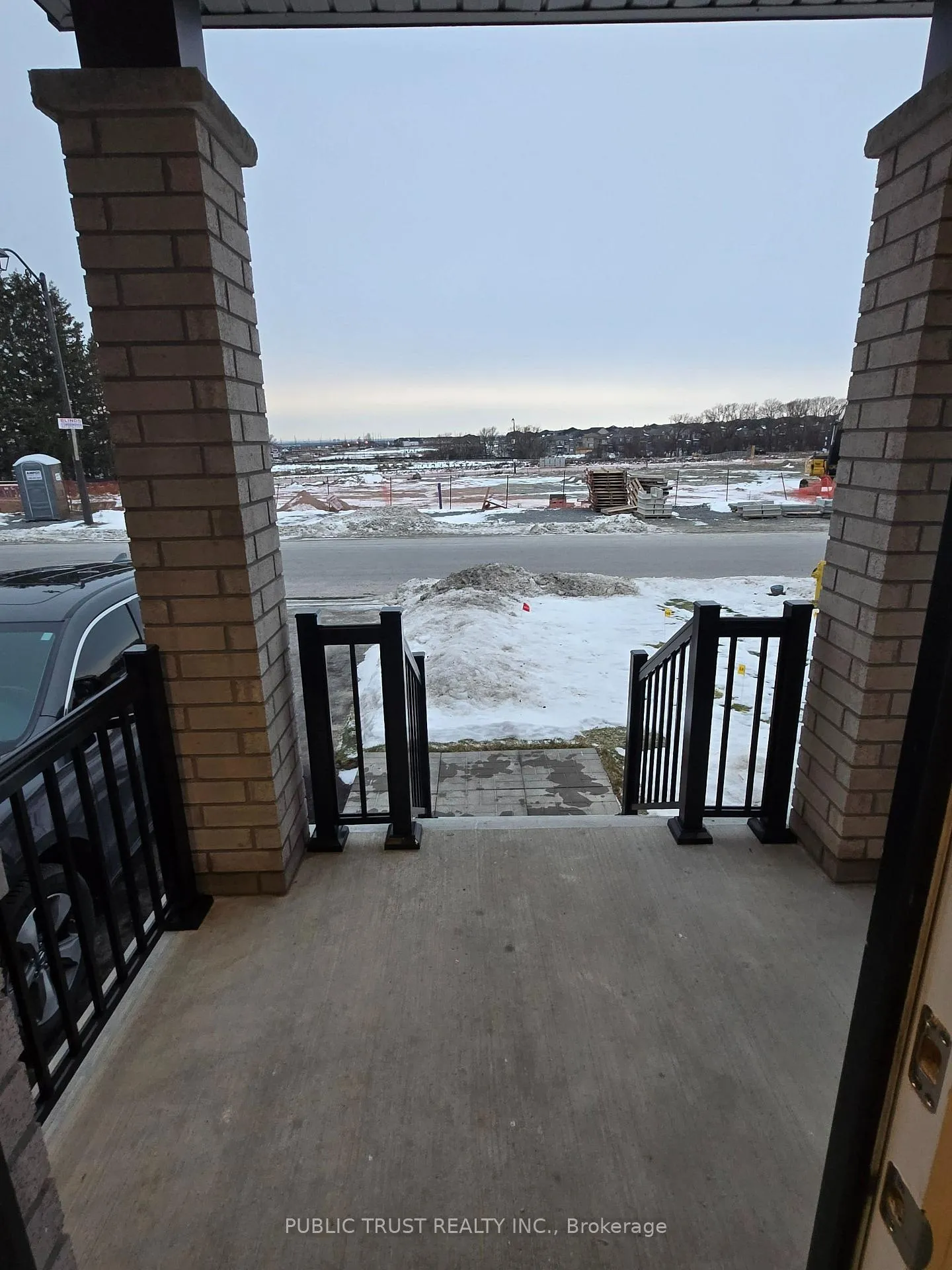 Photo 3 of 2085 Horace Duncan Crescent, Oshawa, Kedron — HOMEH