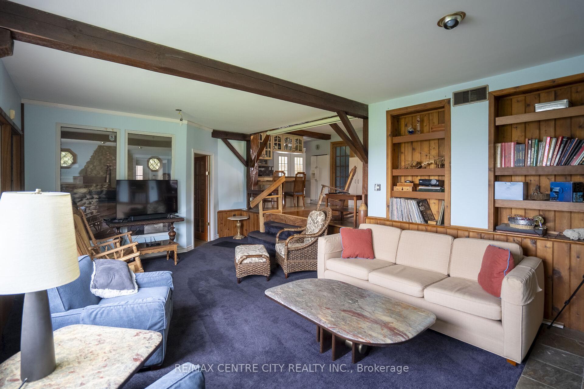 Photo 9 of 2958 Five Points Road, Thames Centre, Rural Thames Centre — HOMEH