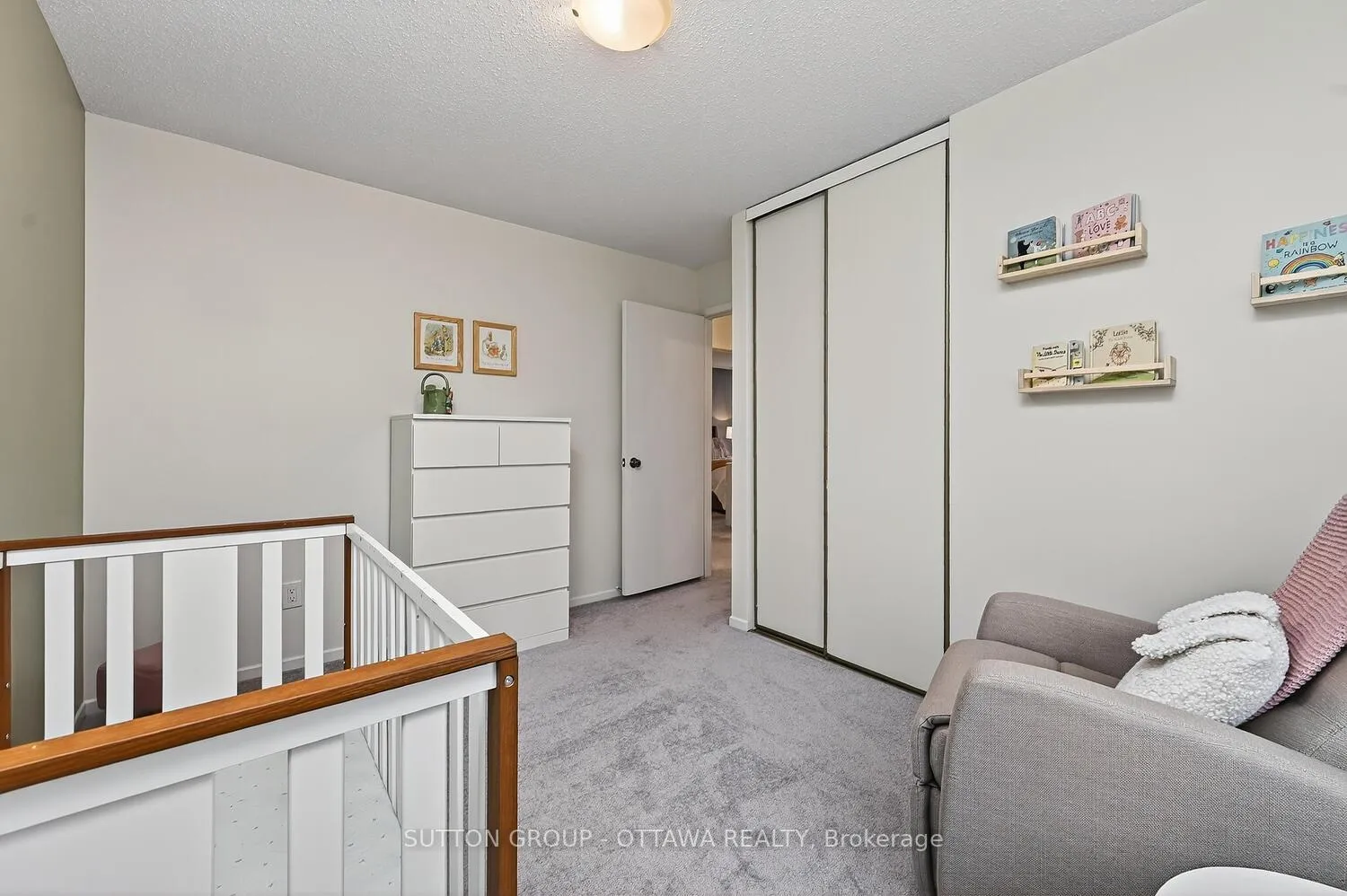 Photo 19 of 1 Bayside Private, Ottawa, Mooneys Bay/Riverside Park — HOMEH