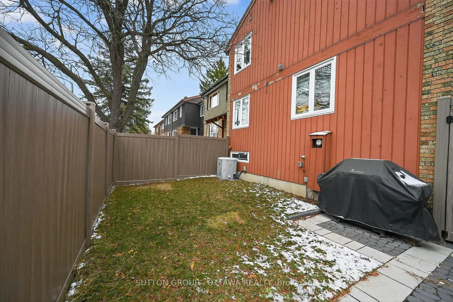 Photo 26 of 1 Bayside Private, Ottawa, Mooneys Bay/Riverside Park — HOMEH