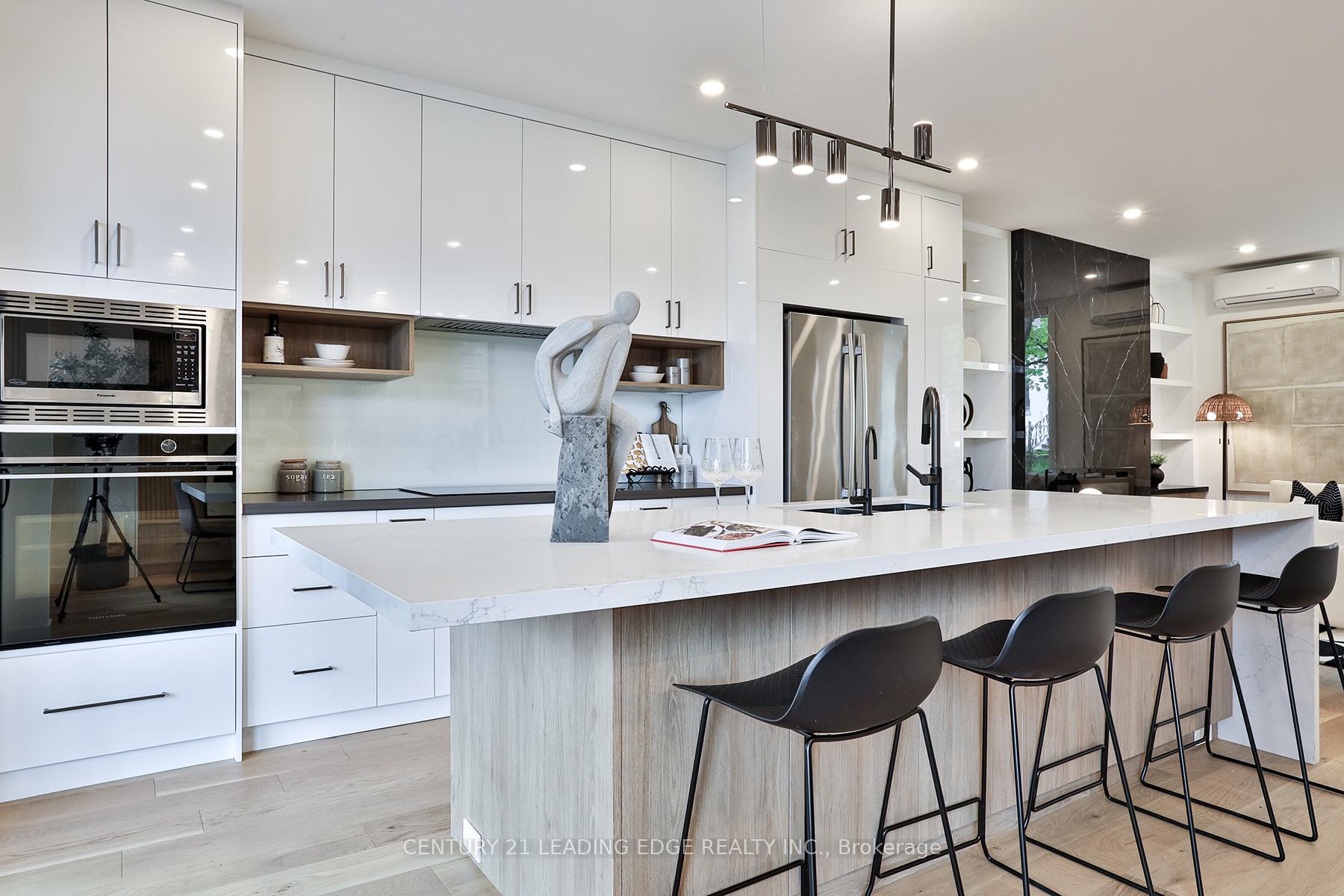 Photo 11 of 29 Dingwall Avenue, Toronto, North Riverdale — HOMEH