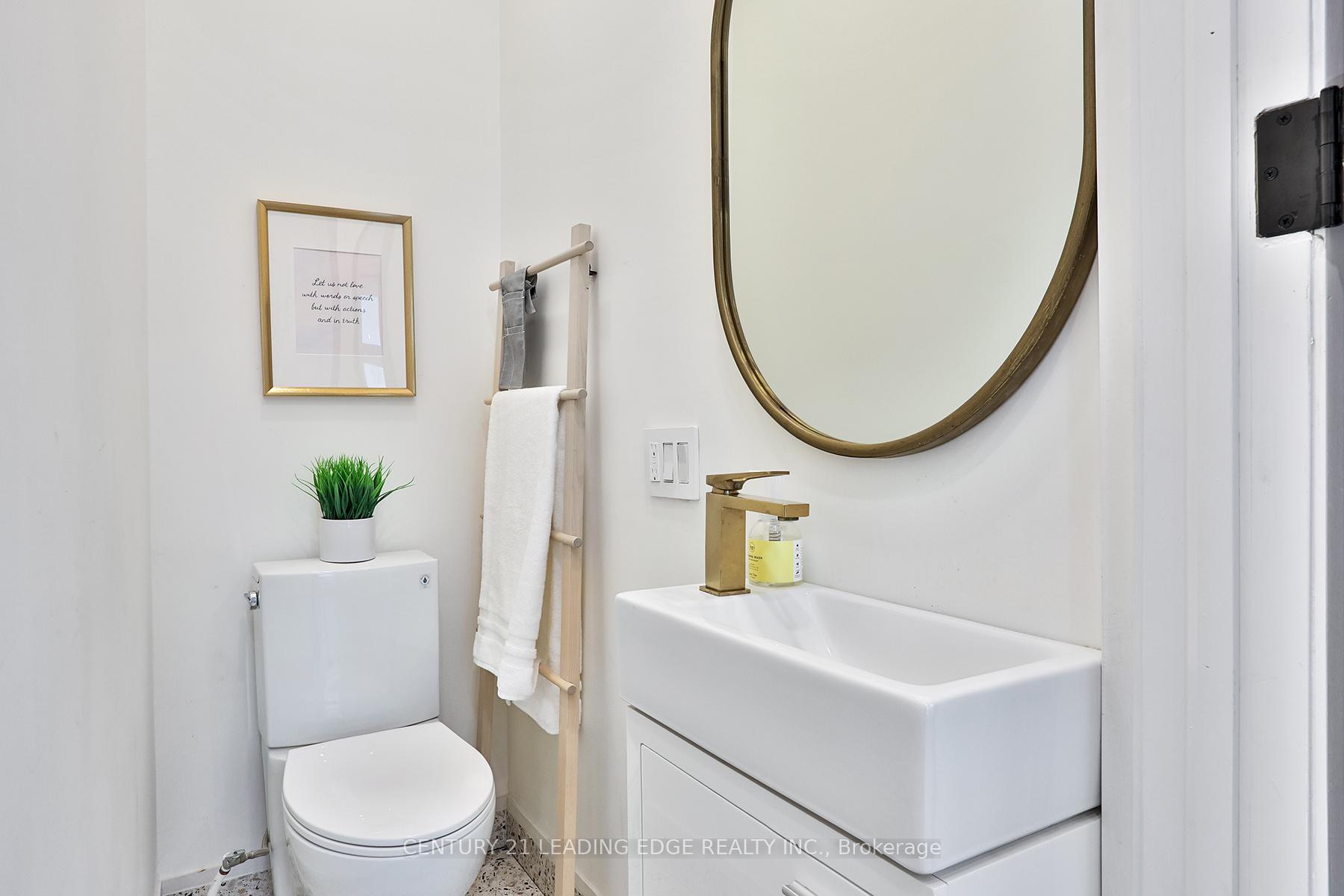 Photo 18 of 29 Dingwall Avenue, Toronto, North Riverdale — HOMEH