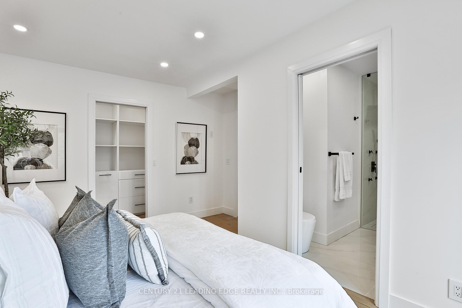 Photo 22 of 29 Dingwall Avenue, Toronto, North Riverdale — HOMEH