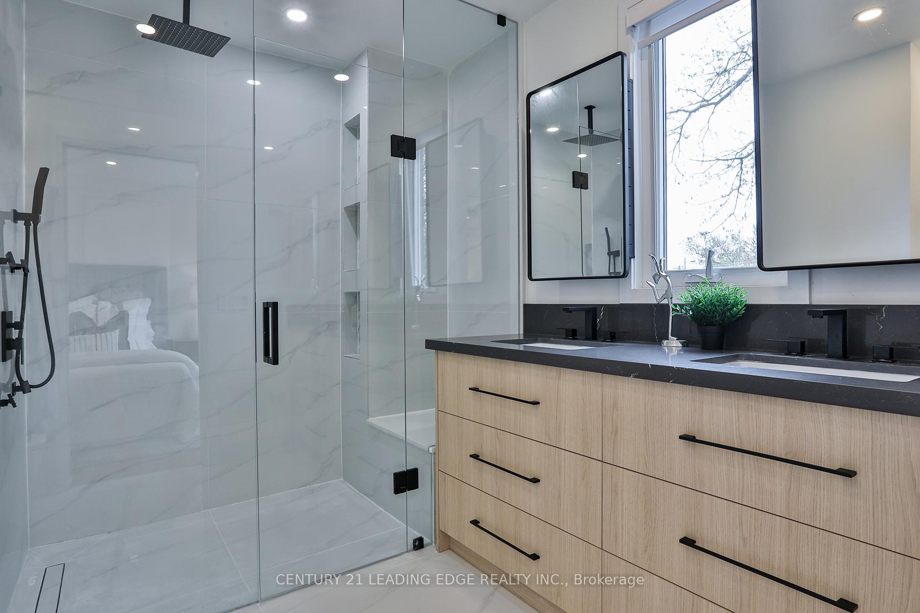 Photo 23 of 29 Dingwall Avenue, Toronto, North Riverdale — HOMEH