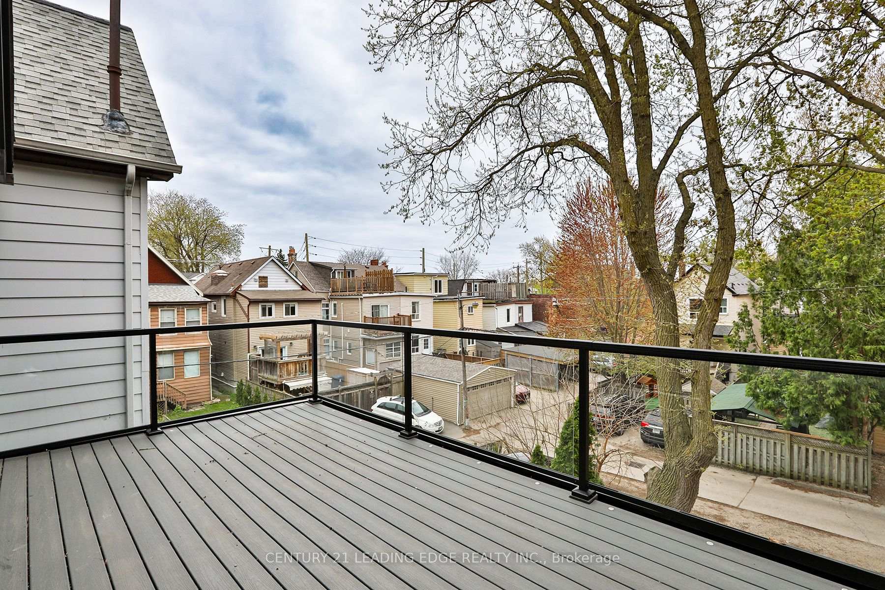Photo 25 of 29 Dingwall Avenue, Toronto, North Riverdale — HOMEH