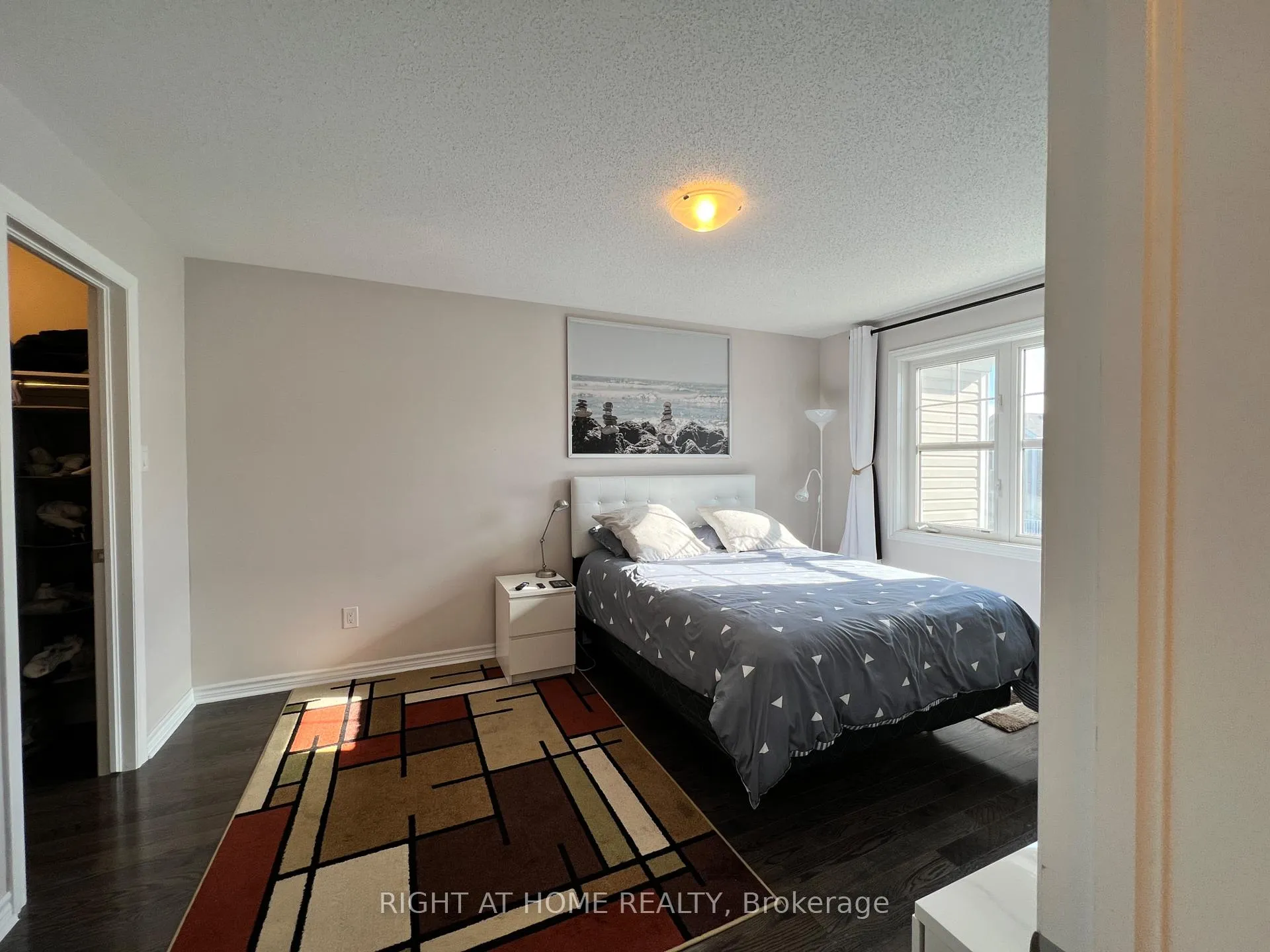 Photo 15 of 590 Foxlight Circle, Ottawa, Kanata - Emerald Meadows/Trailwest — HOMEH