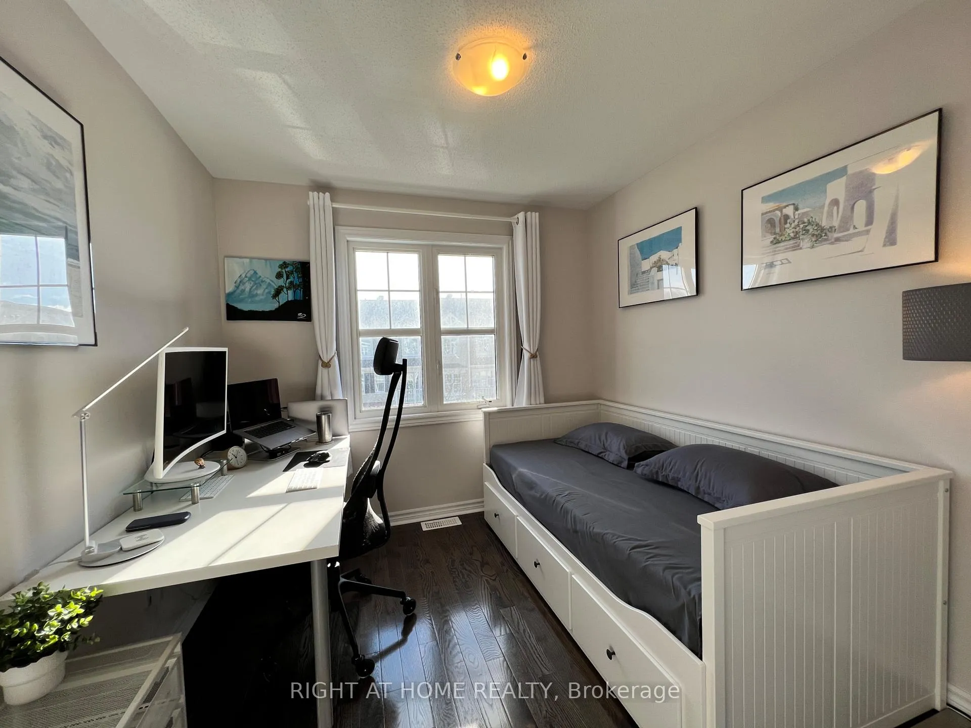 Photo 23 of 590 Foxlight Circle, Ottawa, Kanata - Emerald Meadows/Trailwest — HOMEH