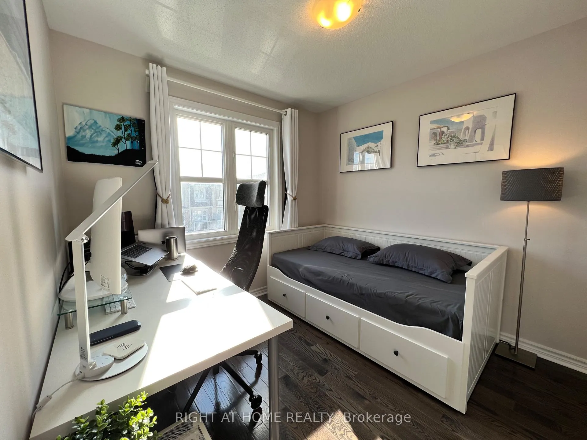 Photo 24 of 590 Foxlight Circle, Ottawa, Kanata - Emerald Meadows/Trailwest — HOMEH