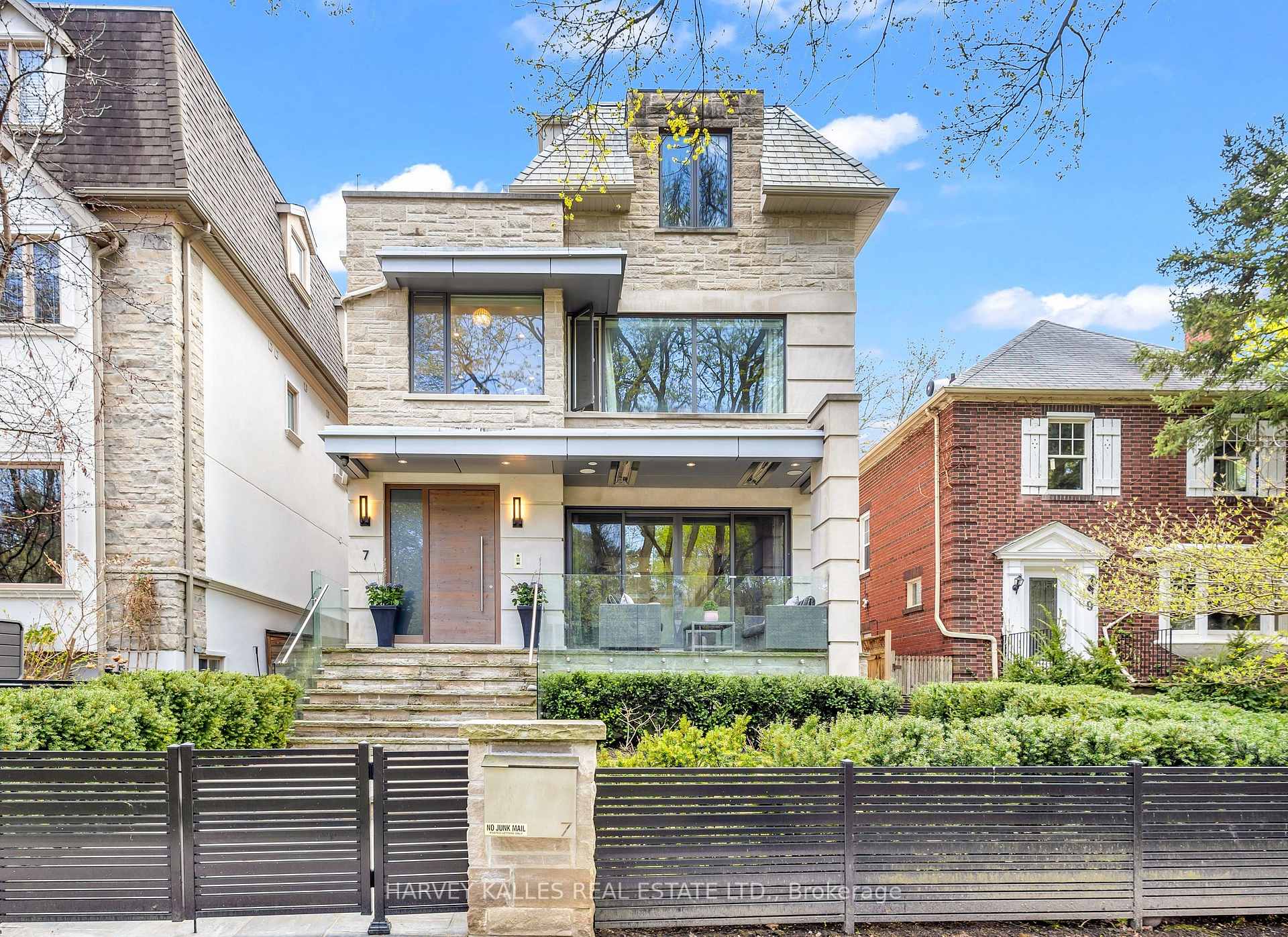 Front of 7 Relmar Gardens