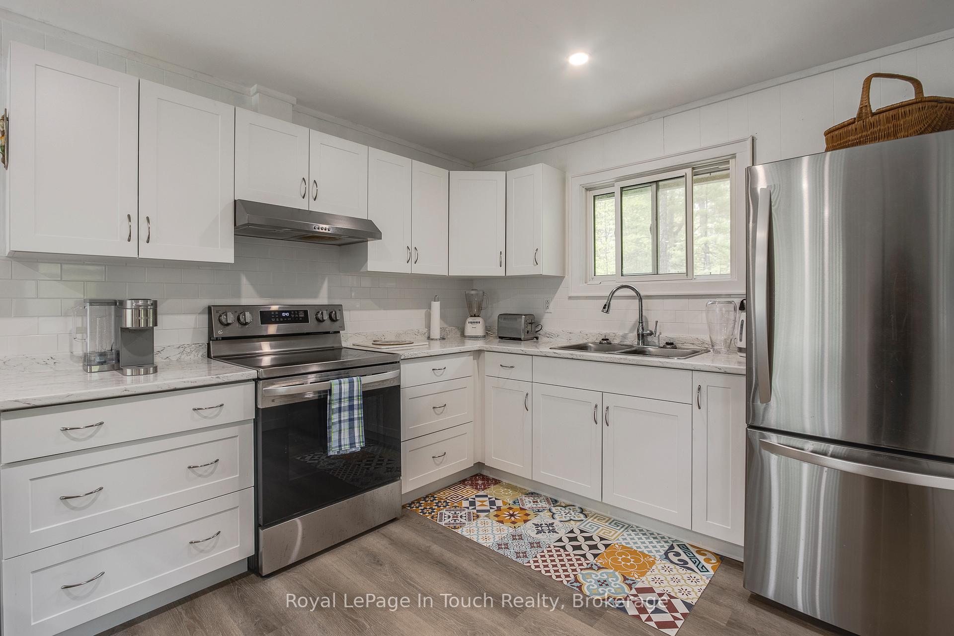 Photo 7 of 18 Fernanne Drive, Tiny, Rural Tiny — HOMEH