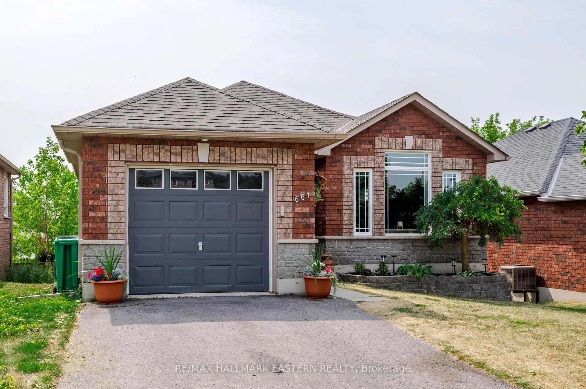 Photo 1 of 661 Trailview Drive, Peterborough, Ashburnham Ward 4 — HOMEH
