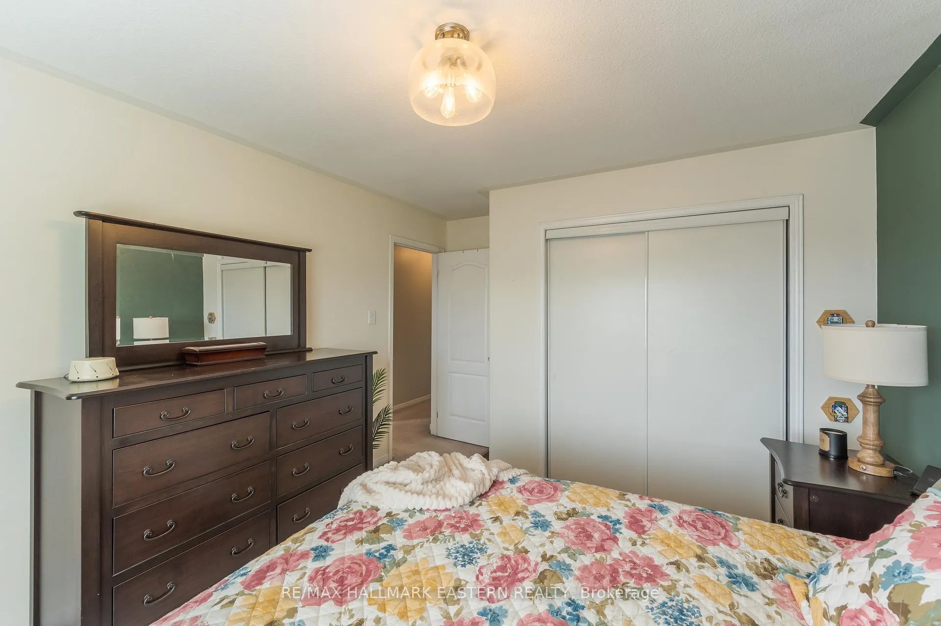 Photo 20 of 661 Trailview Drive, Peterborough, Ashburnham Ward 4 — HOMEH