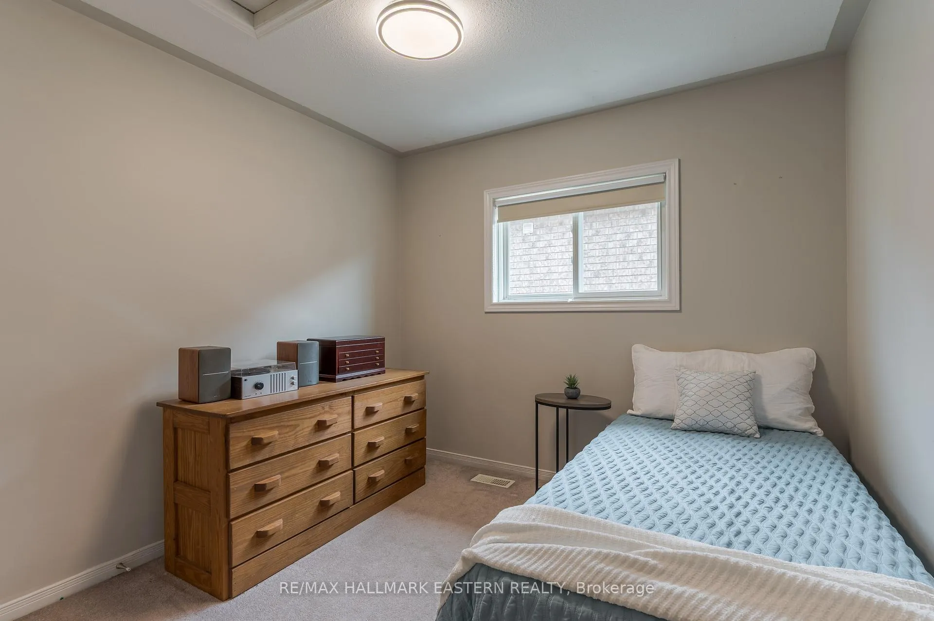 Photo 26 of 661 Trailview Drive, Peterborough, Ashburnham Ward 4 — HOMEH