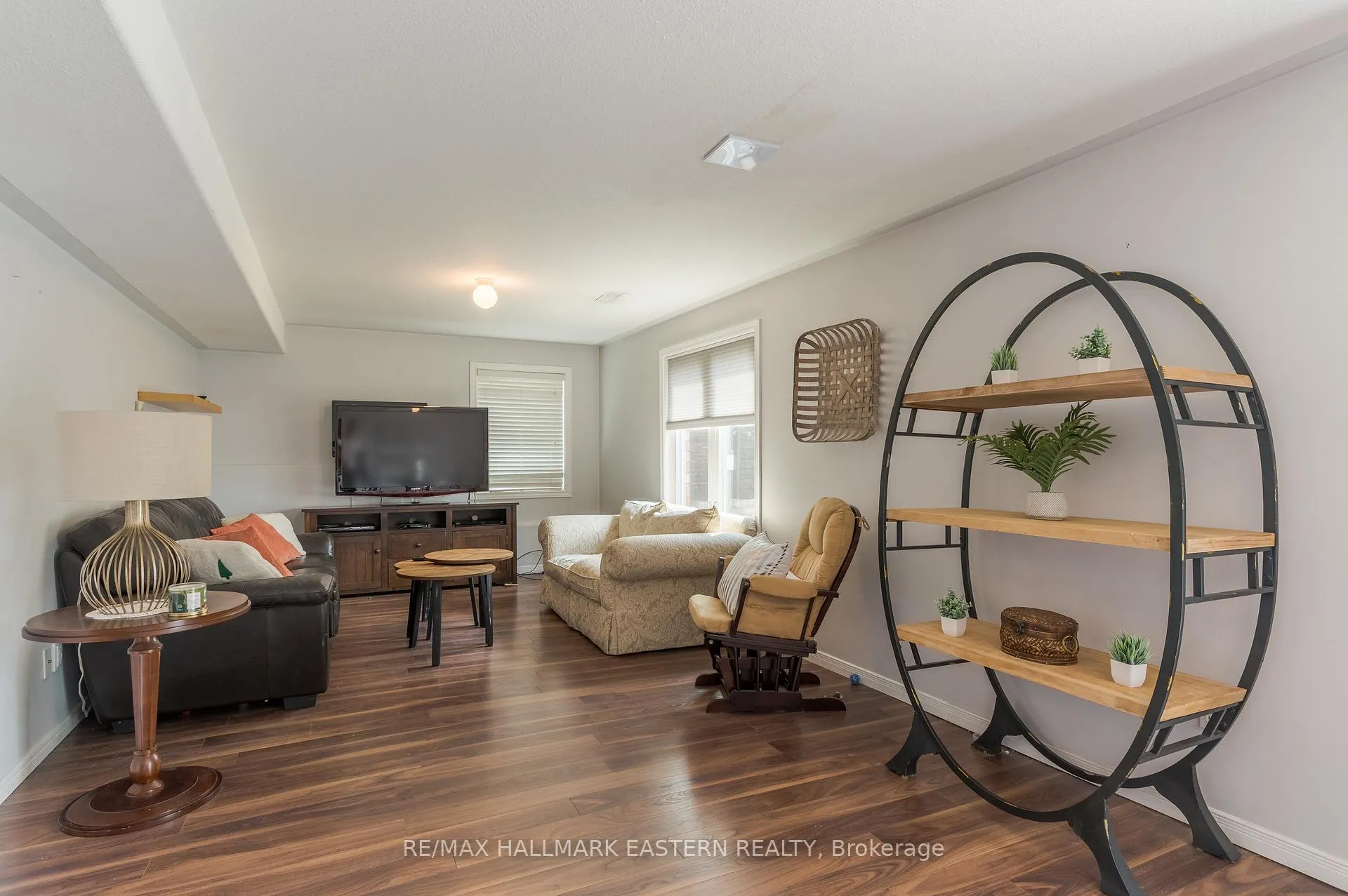 Photo 30 of 661 Trailview Drive, Peterborough, Ashburnham Ward 4 — HOMEH