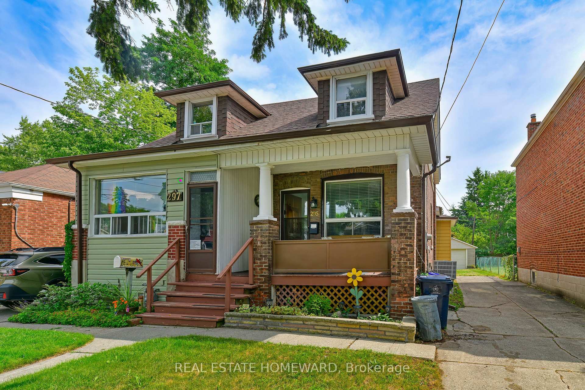 Photo 1 of 295 Chisholm Avenue, Toronto, Woodbine-Lumsden — HOMEH