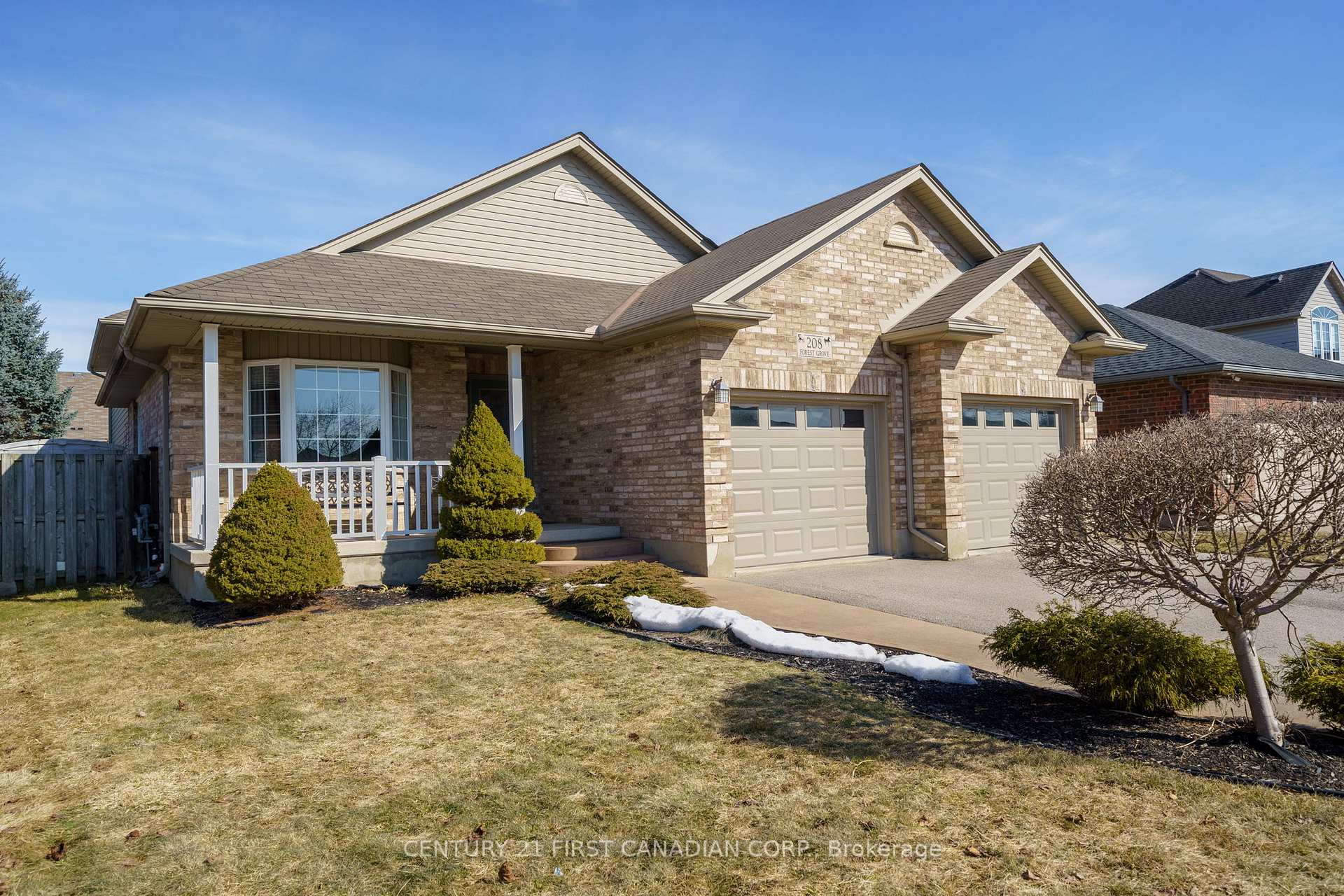 Photo 2 of 208 Forest Grove Crescent, Thames Centre, Dorchester — HOMEH