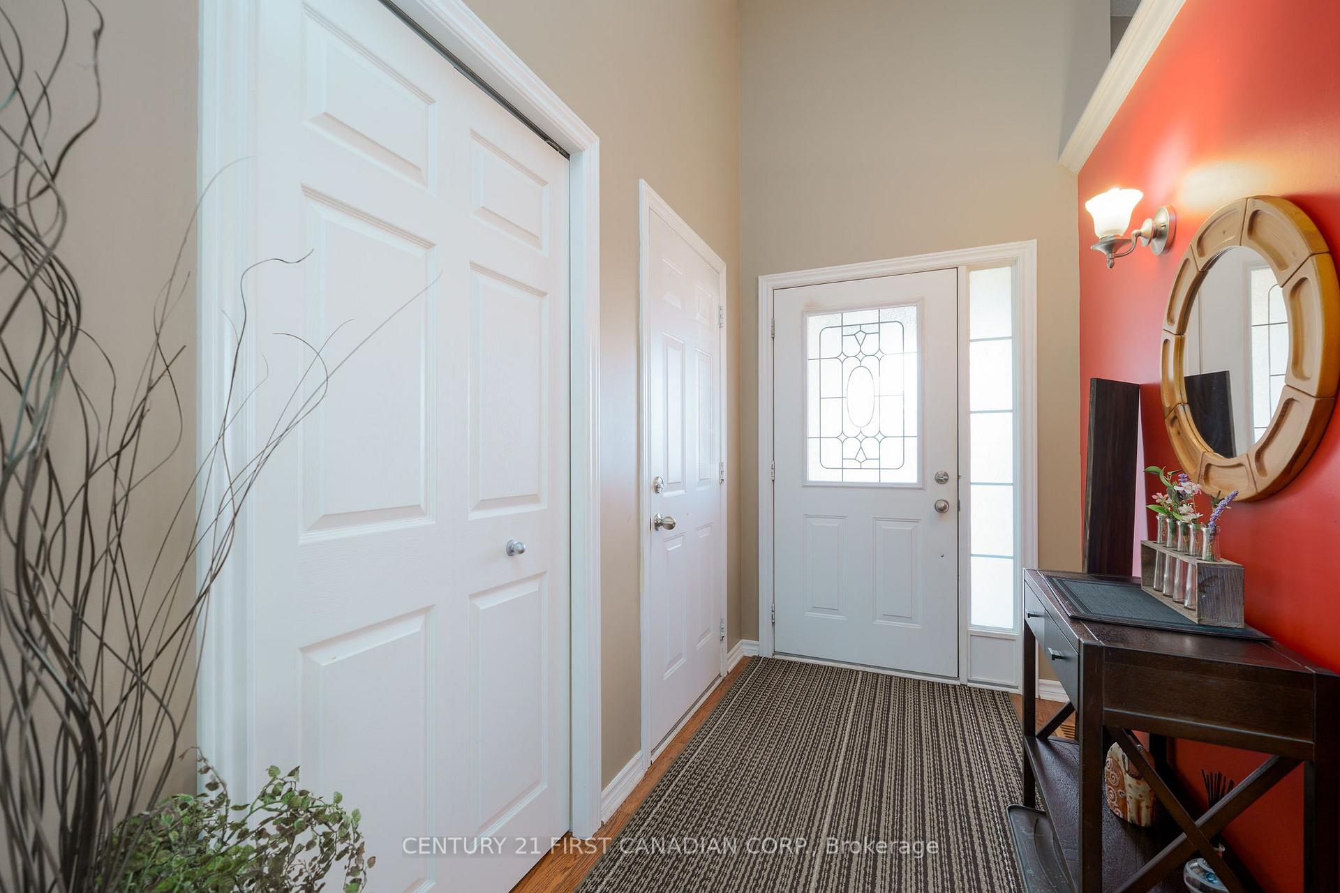 Photo 4 of 208 Forest Grove Crescent, Thames Centre, Dorchester — HOMEH