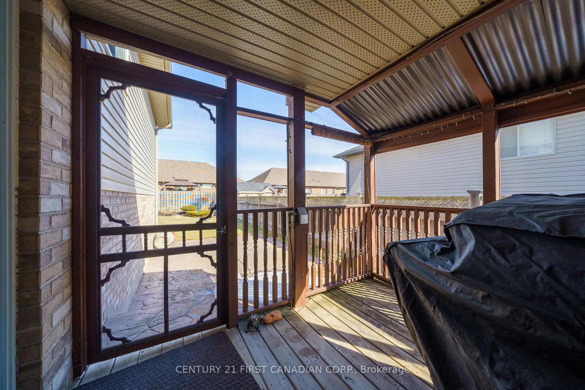 Photo 24 of 208 Forest Grove Crescent, Thames Centre, Dorchester — HOMEH