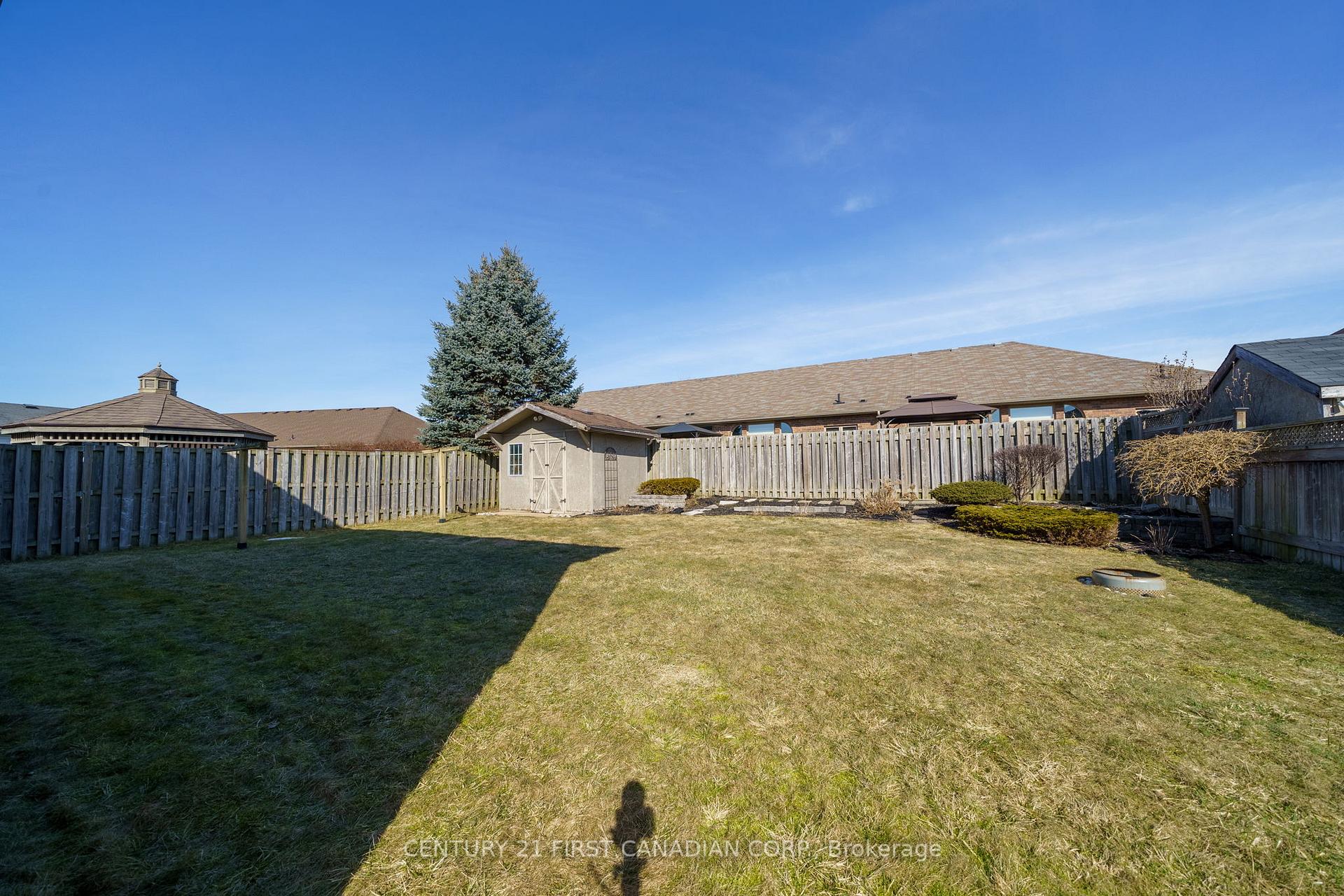 Photo 27 of 208 Forest Grove Crescent, Thames Centre, Dorchester — HOMEH