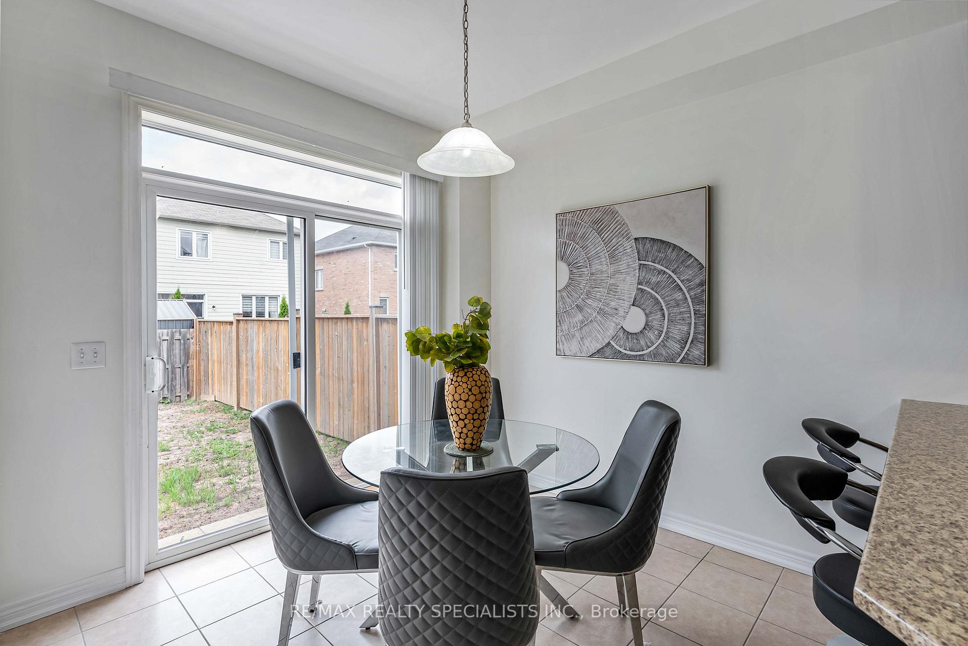 Photo 16 of 19 White Ash Road, Thorold, Confederation Heights — HOMEH