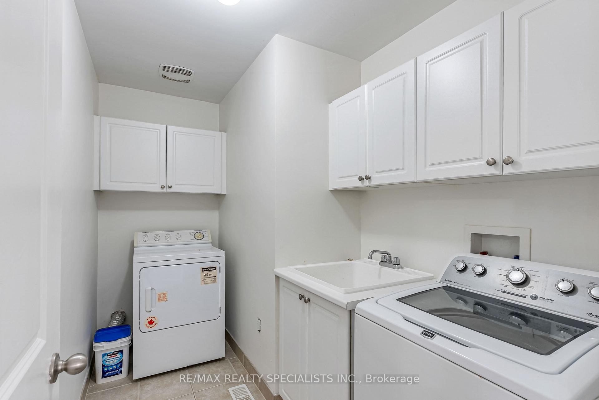 Photo 28 of 19 White Ash Road, Thorold, Confederation Heights — HOMEH