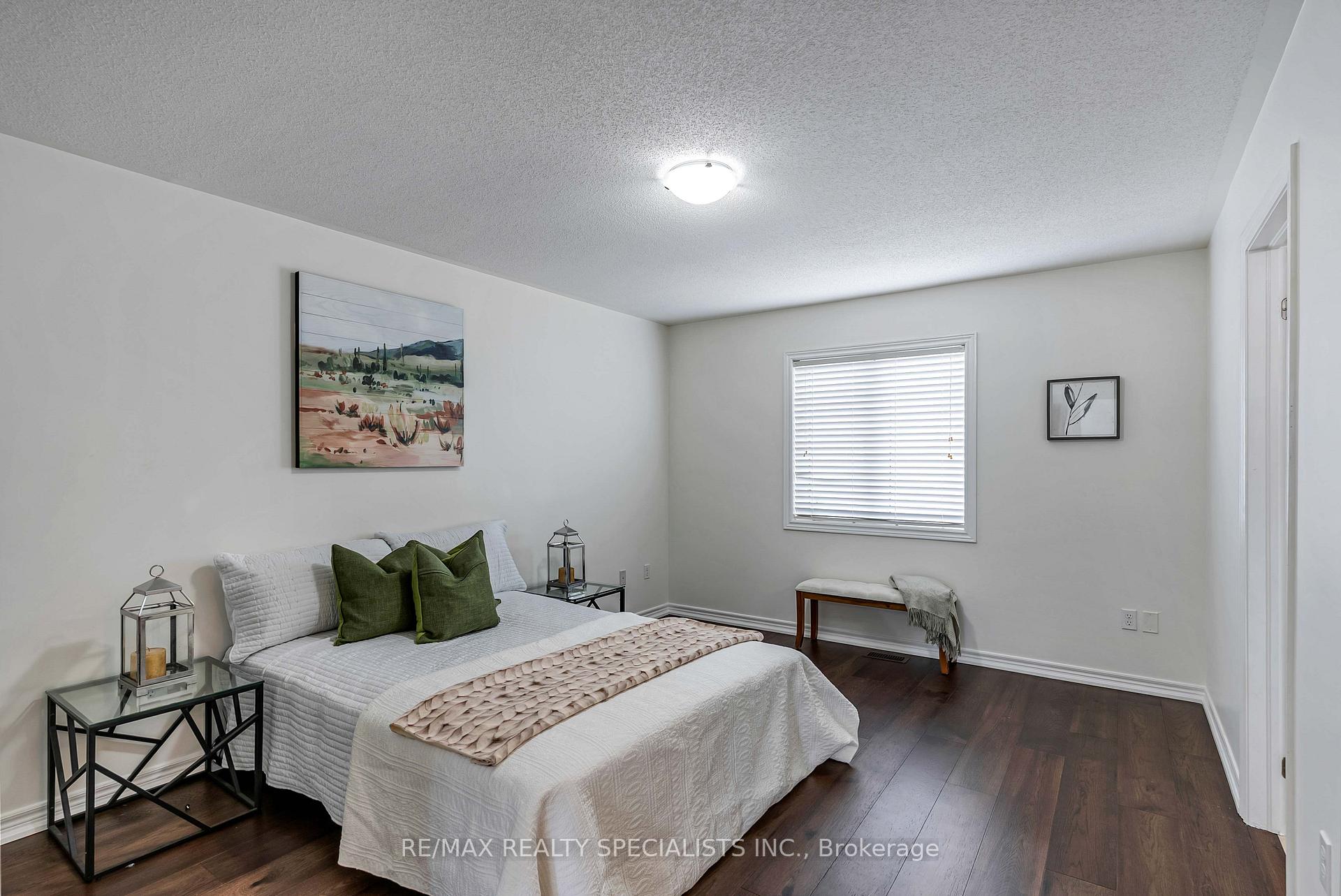 Photo 29 of 19 White Ash Road, Thorold, Confederation Heights — HOMEH