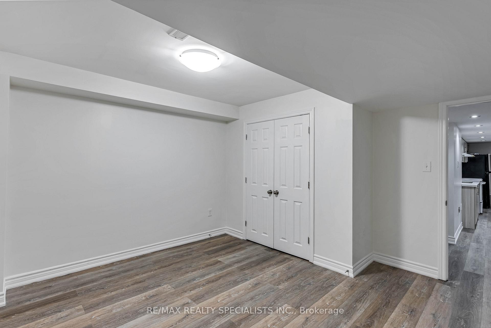 Photo 44 of 19 White Ash Road, Thorold, Confederation Heights — HOMEH