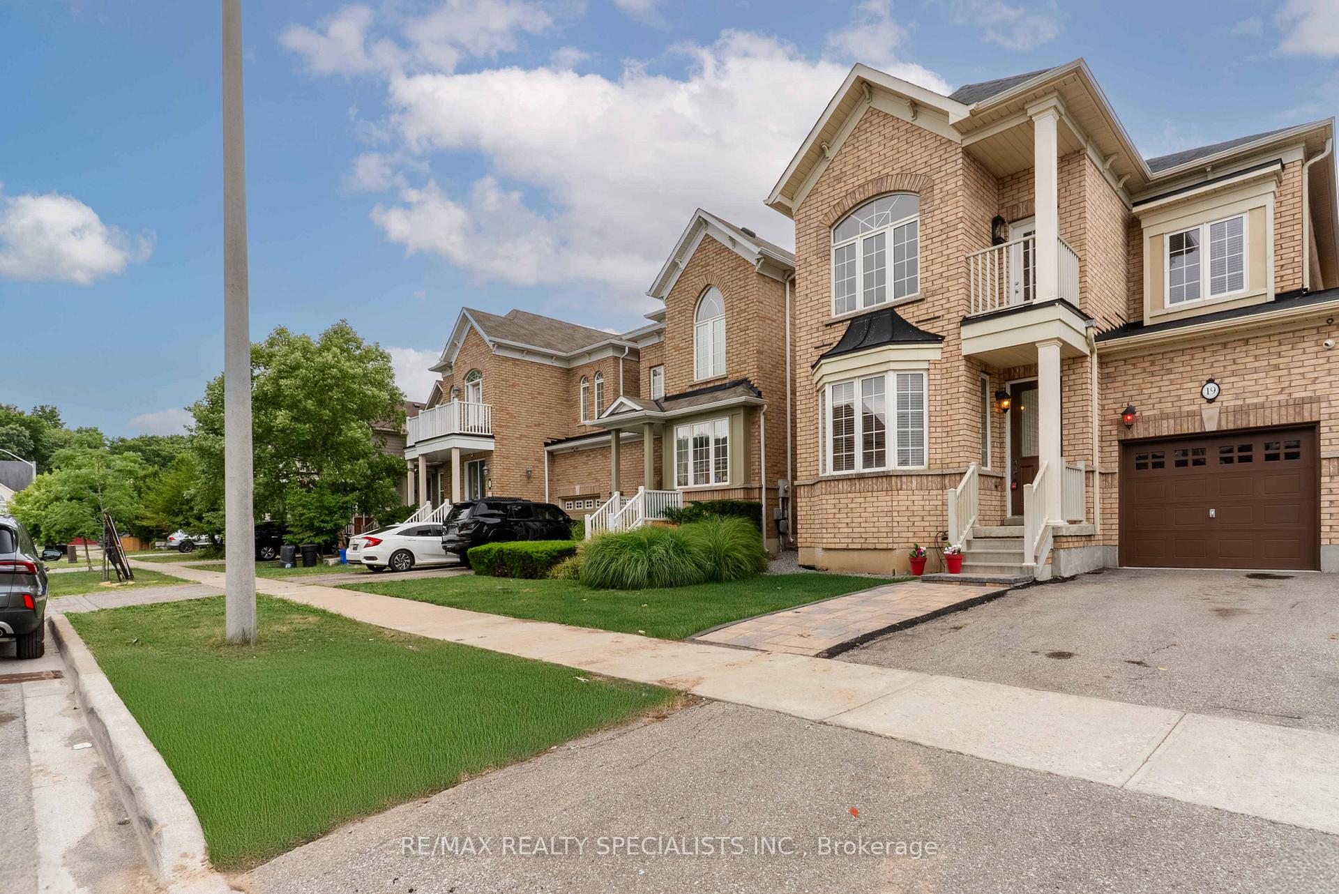 Photo 50 of 19 White Ash Road, Thorold, Confederation Heights — HOMEH