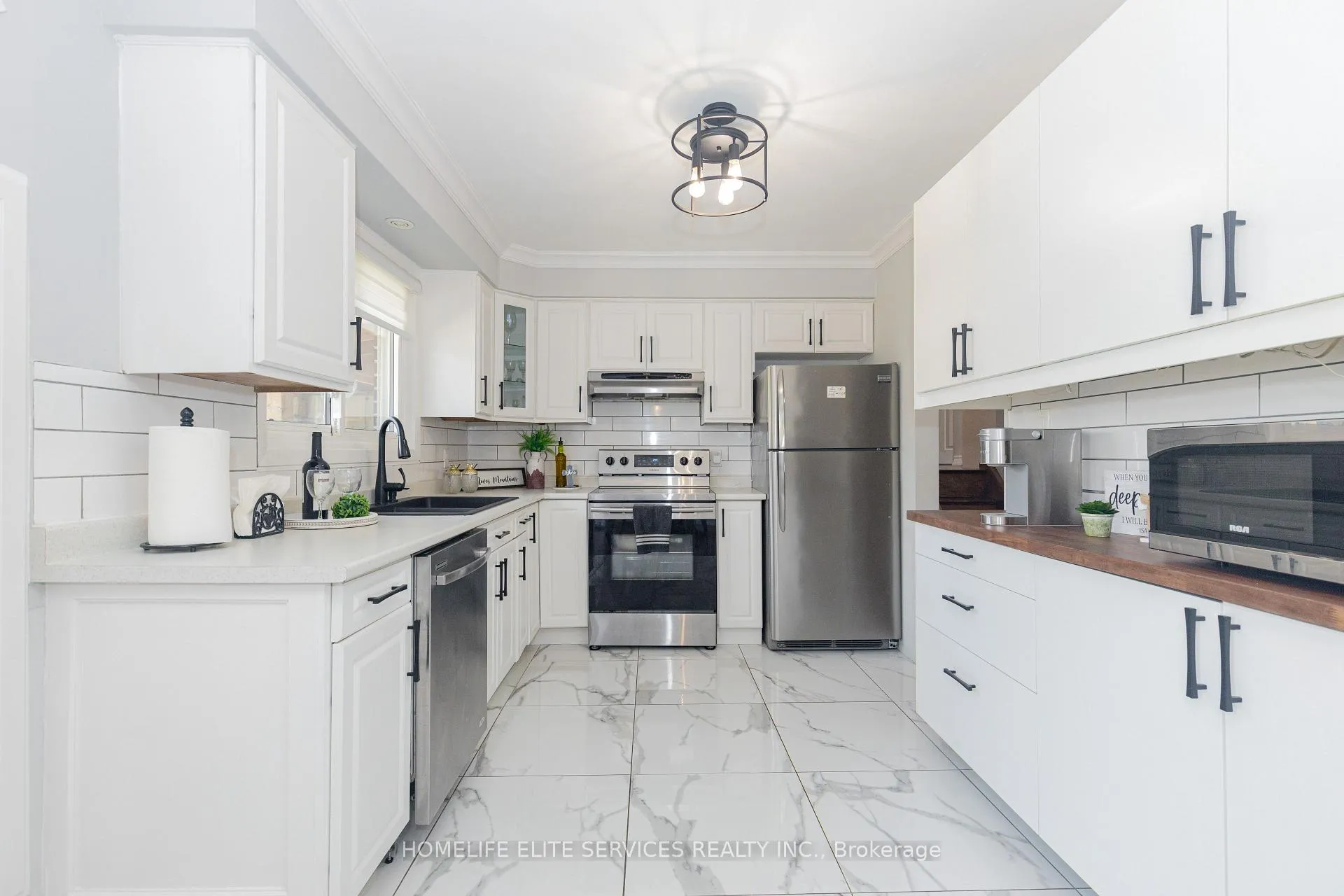 Photo 12 of 323 Central Pk Boulevard N, Oshawa, O'Neill — HOMEH
