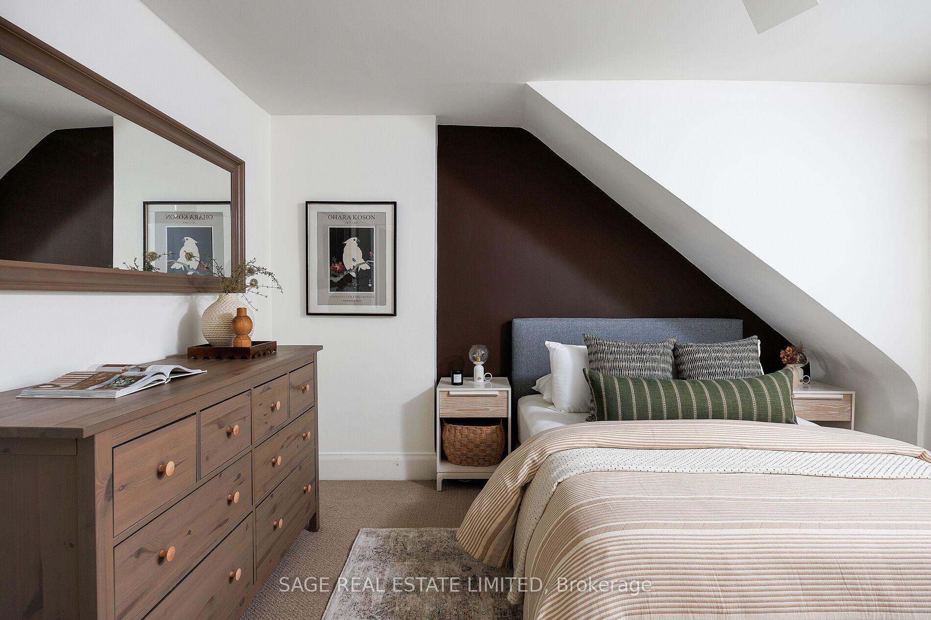 Photo 22 of 113 Alton Avenue, Toronto, South Riverdale — HOMEH