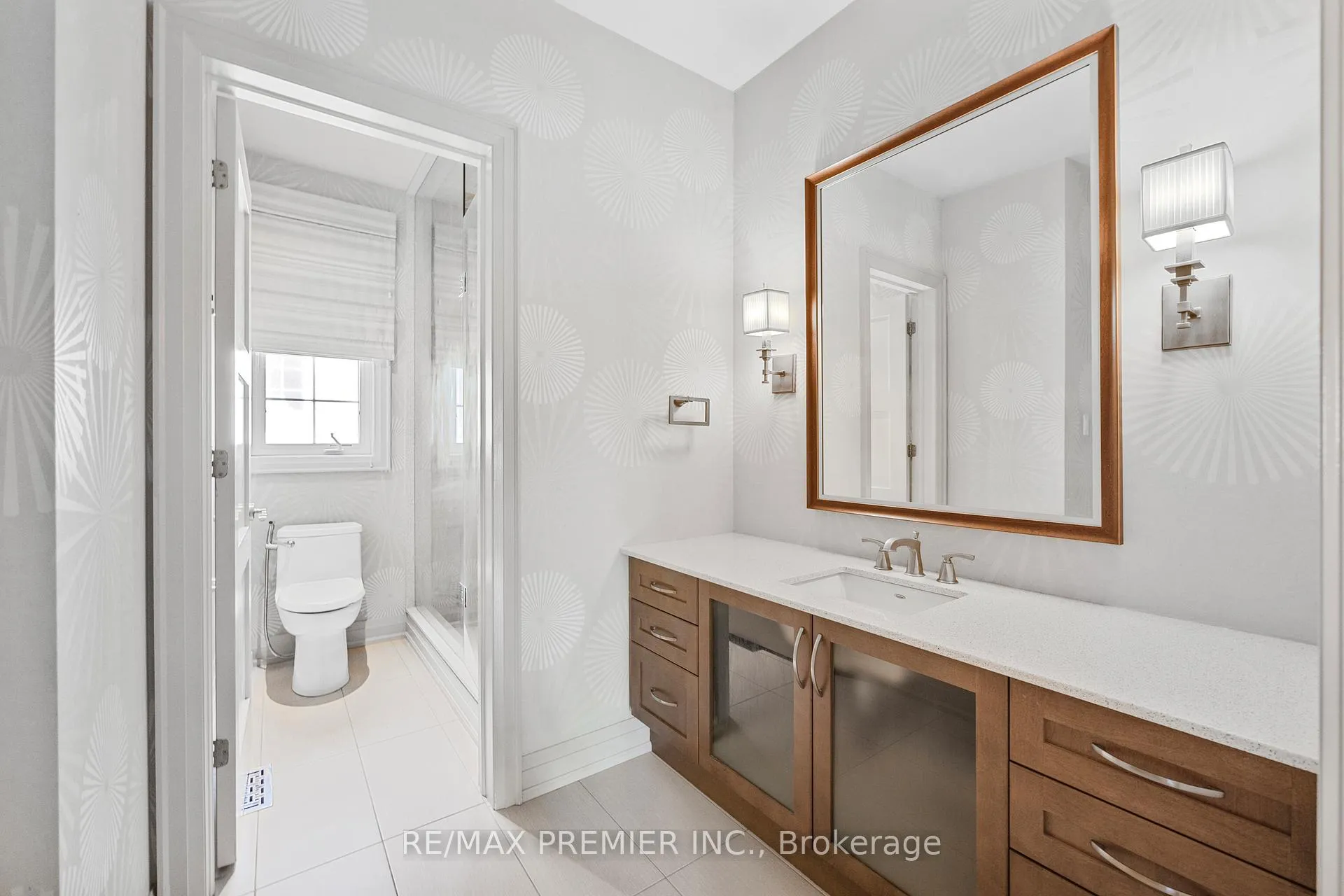 Photo 31 of 76 Orleans Circle, Vaughan, Vellore Village — HOMEH