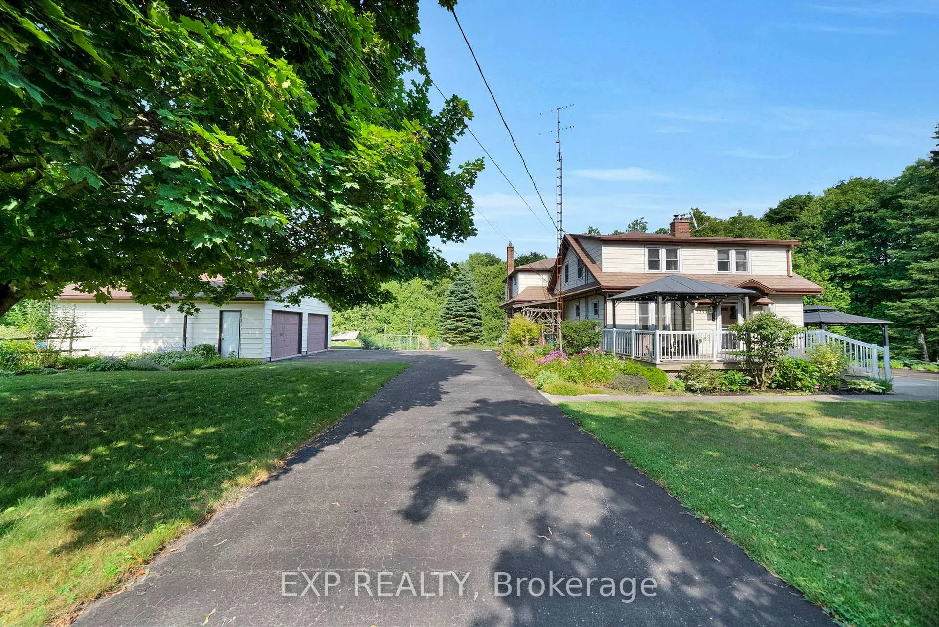Photo 2 of 3253 Tooley Road, Clarington, Courtice — HOMEH